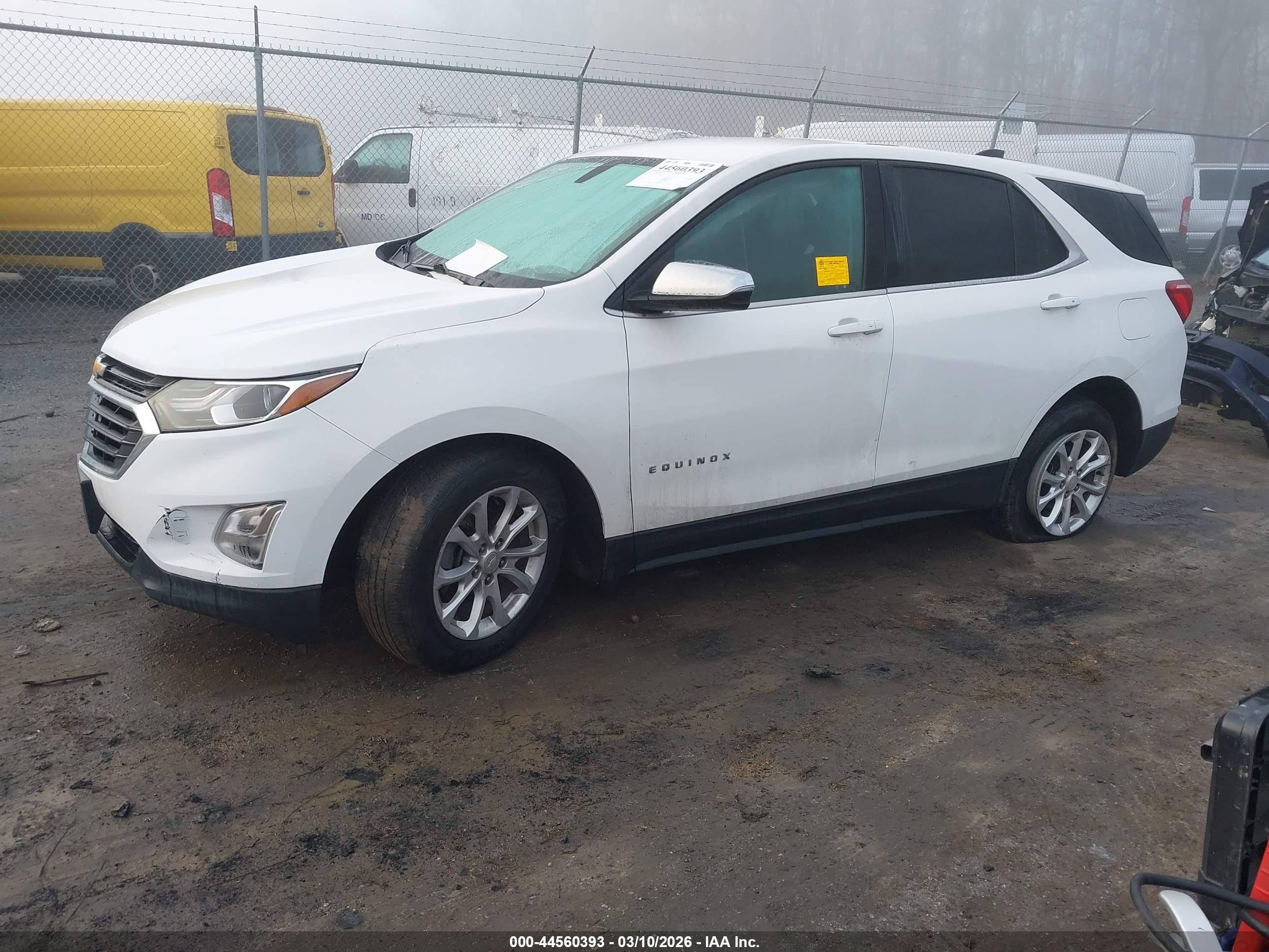 CHEVROLET EQUINOX image 2