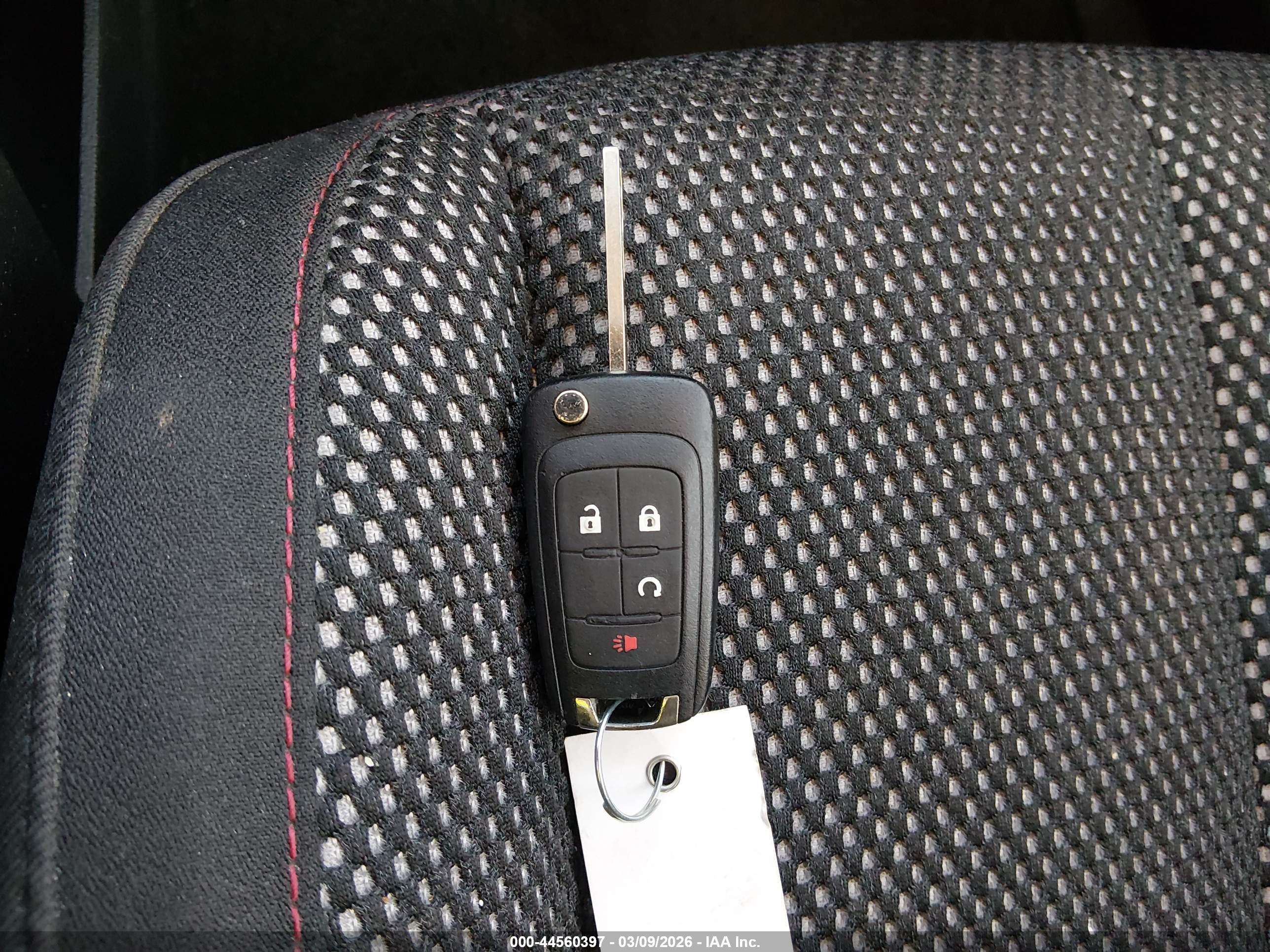 GMC TERRAIN image 11