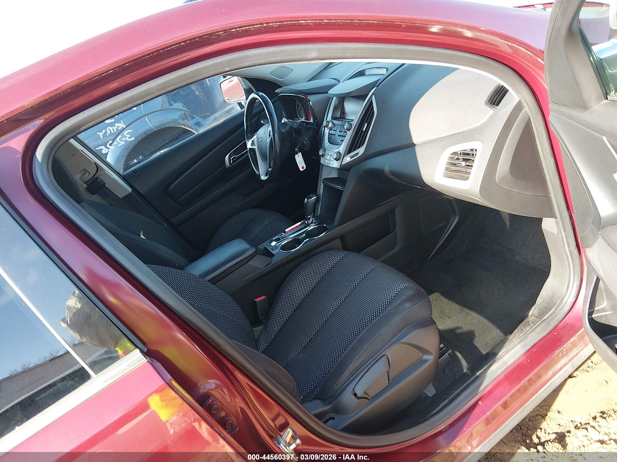 GMC TERRAIN image 5