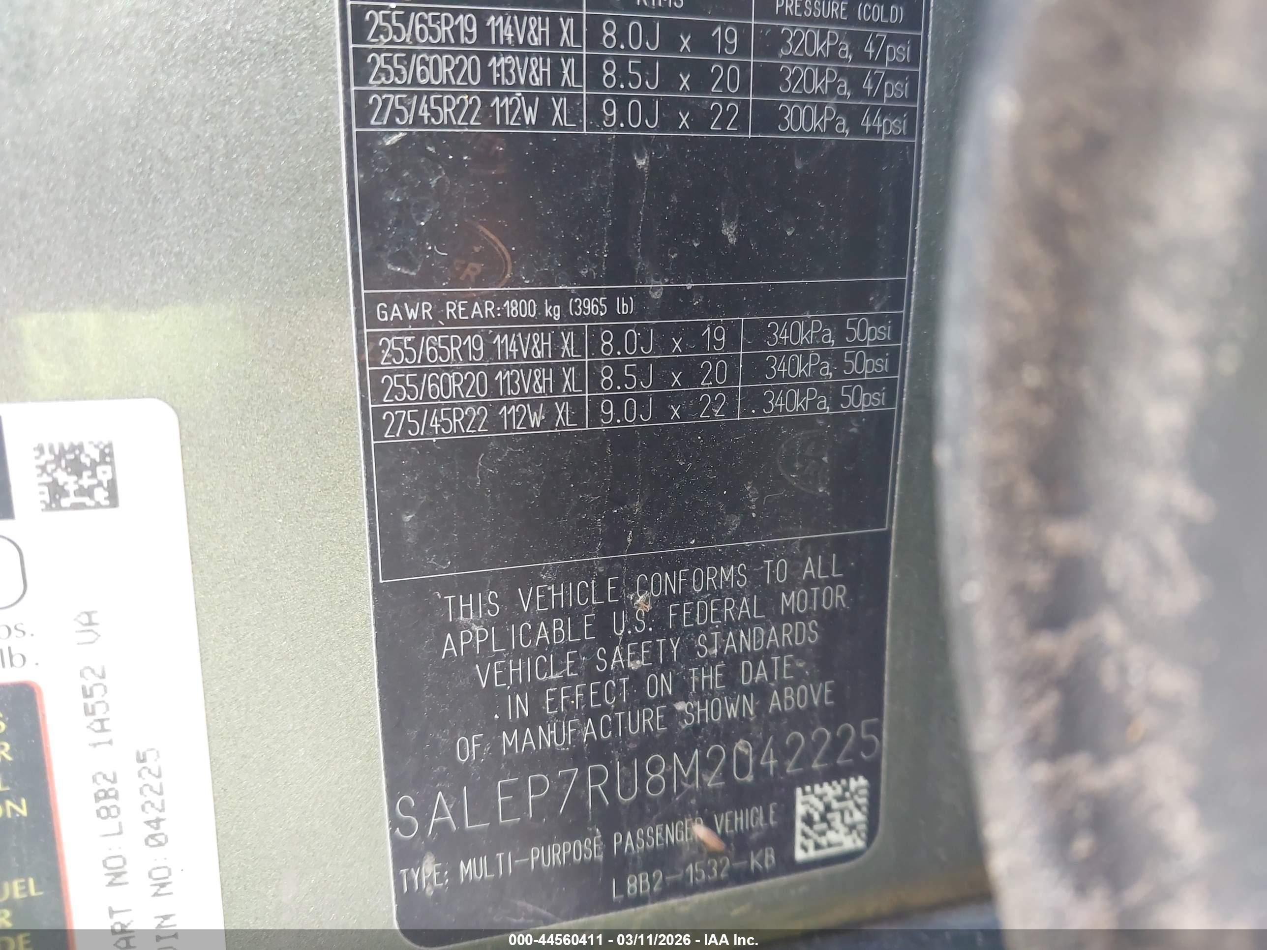 LAND ROVER image 9