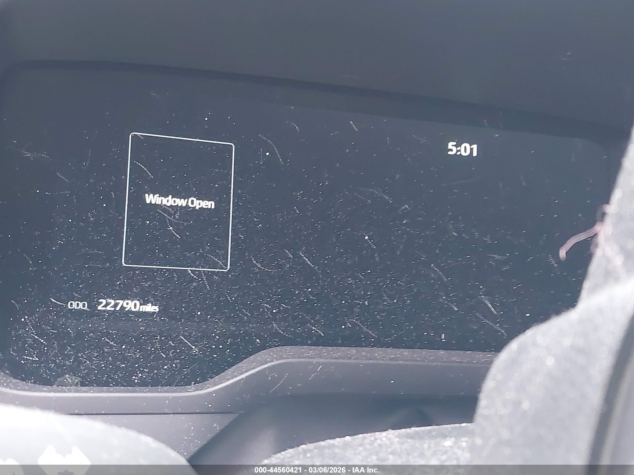 TOYOTA TUNDRA image 7