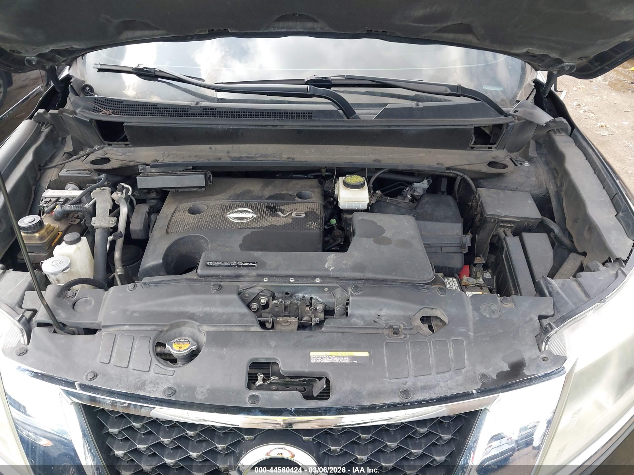 NISSAN PATHFINDER image 10