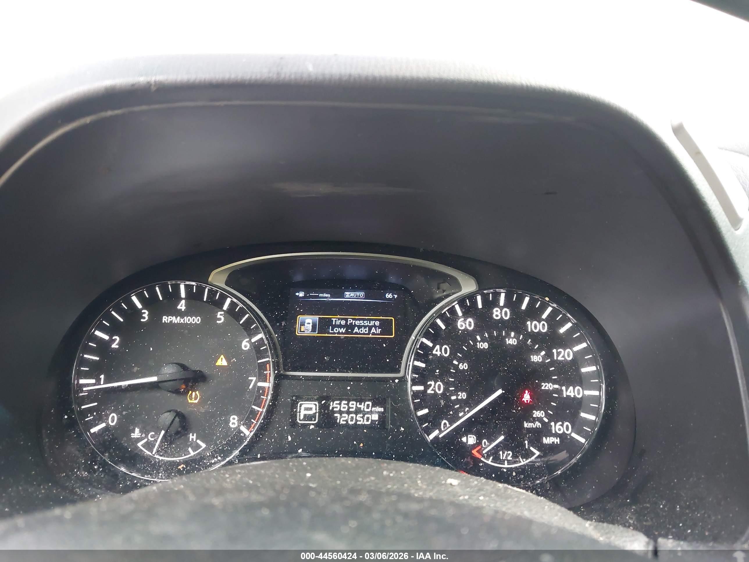 NISSAN PATHFINDER image 7