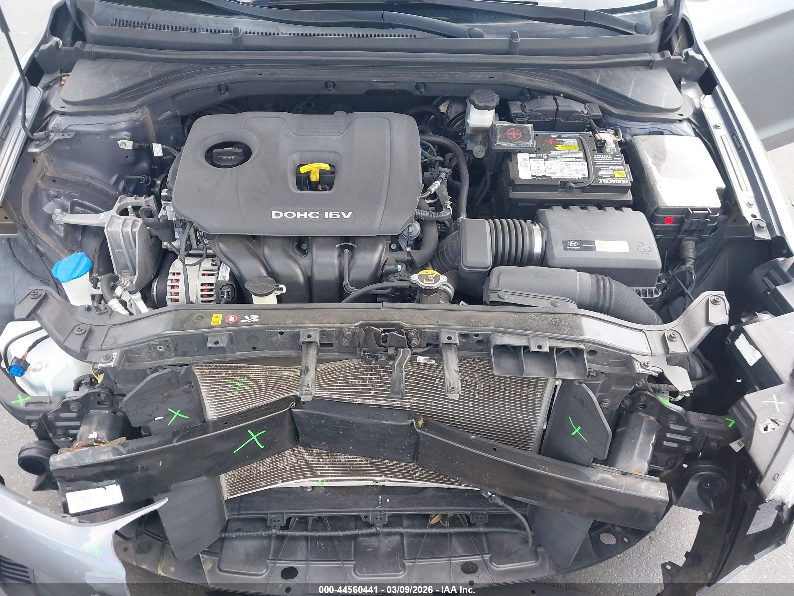 HYUNDAI ELANTRA image 10