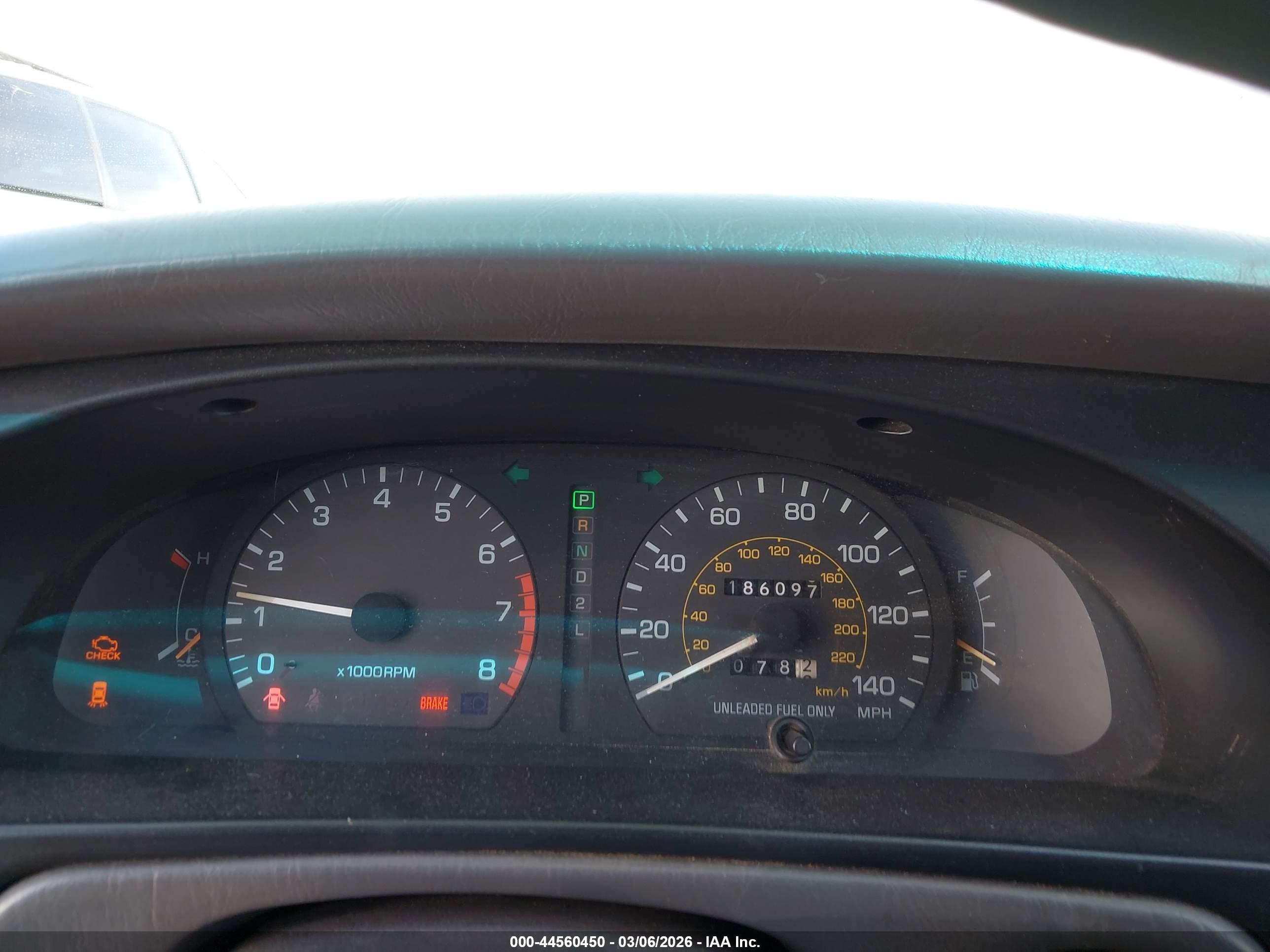 TOYOTA CAMRY image 7