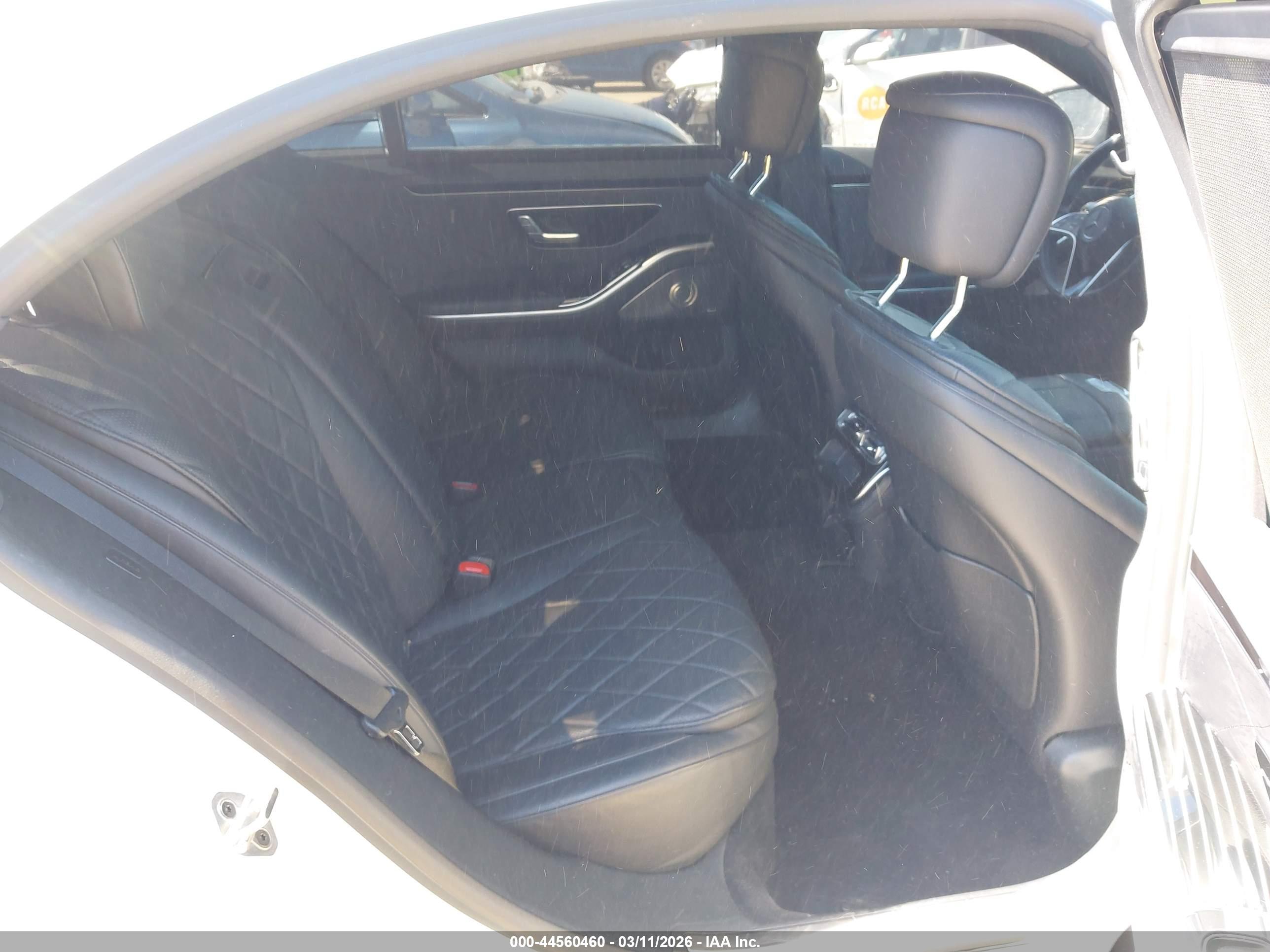 MERCEDES-BENZ S image 8