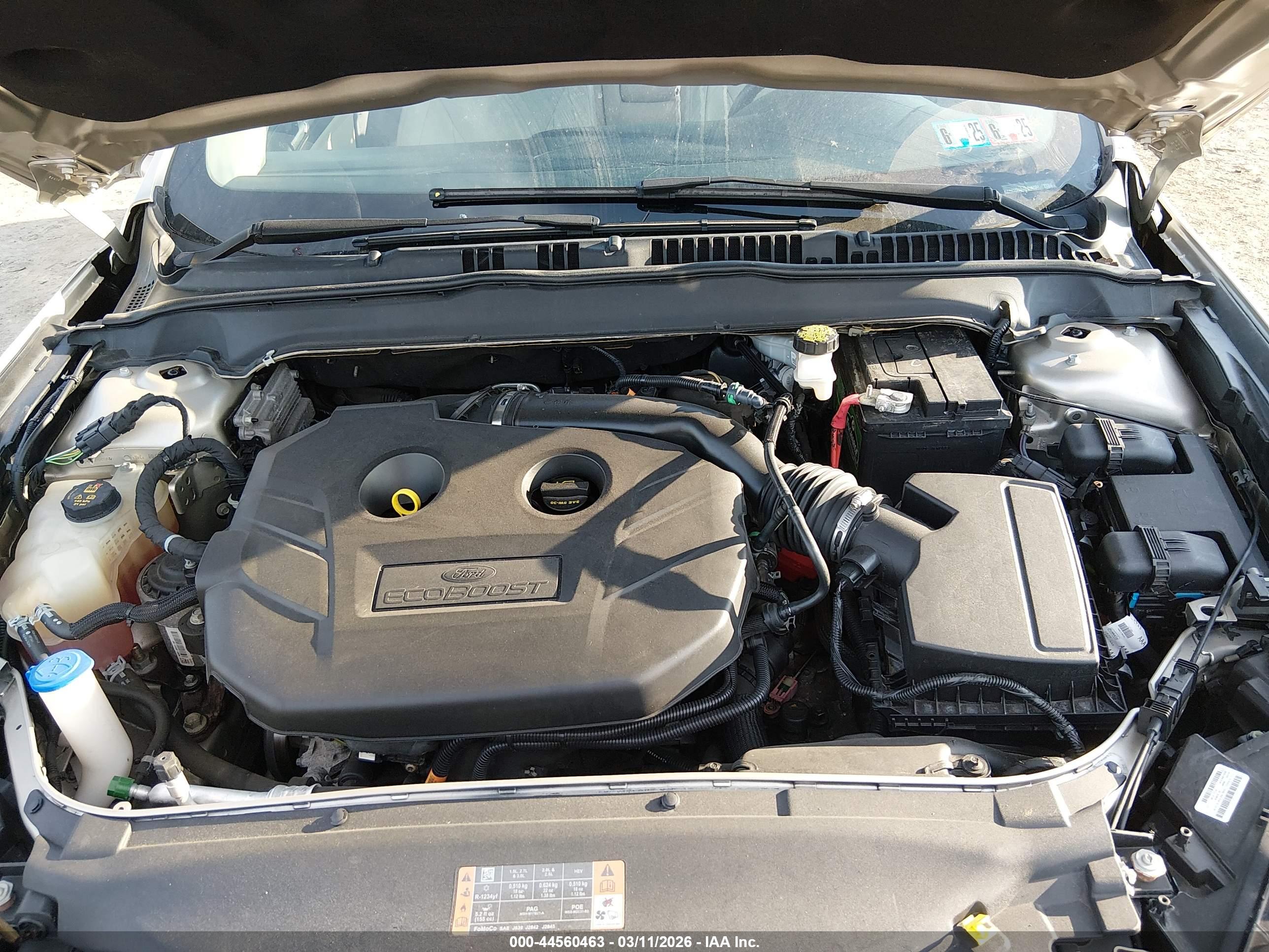 FORD FUSION image 10