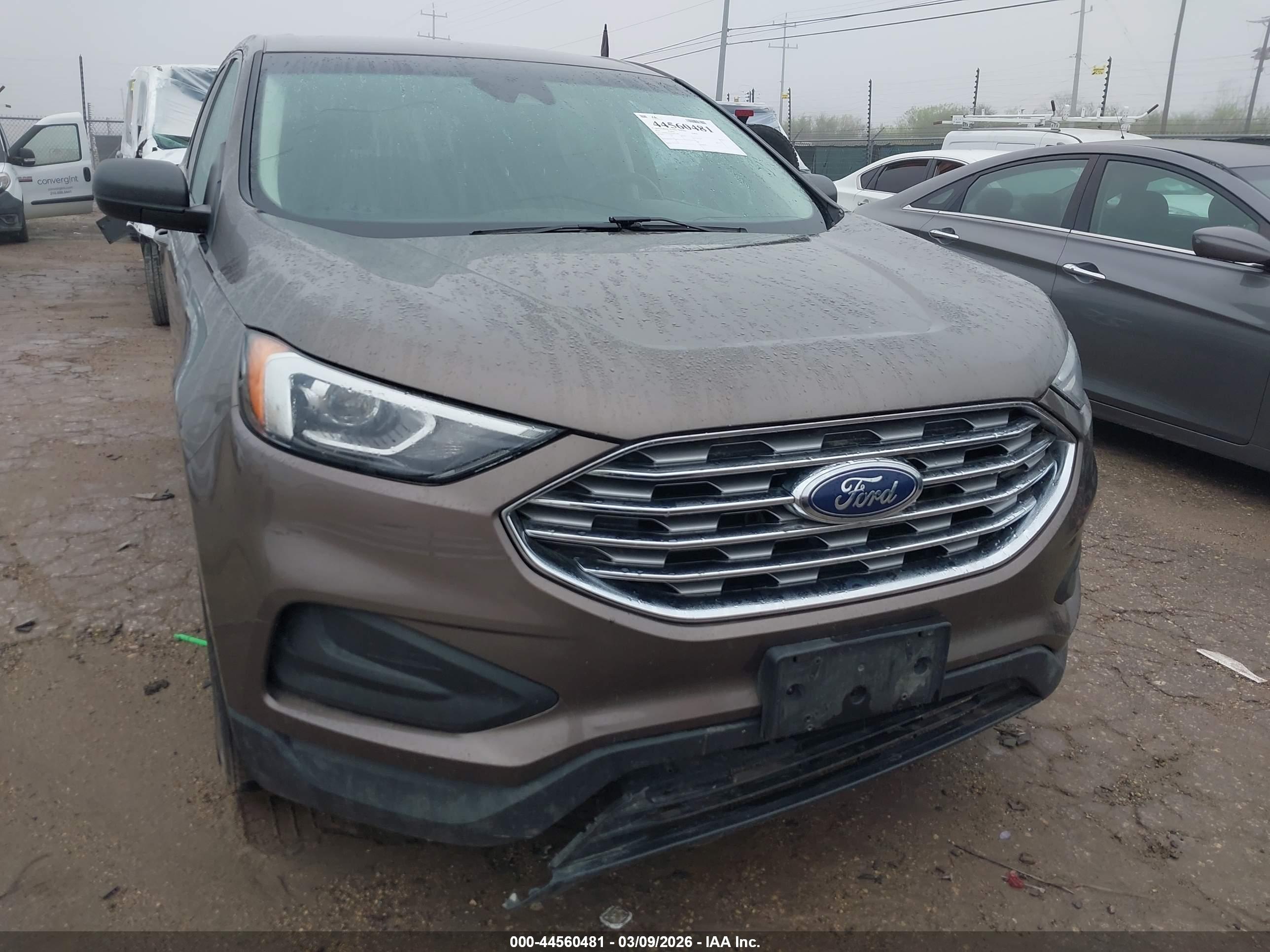 FORD EDGE image 6