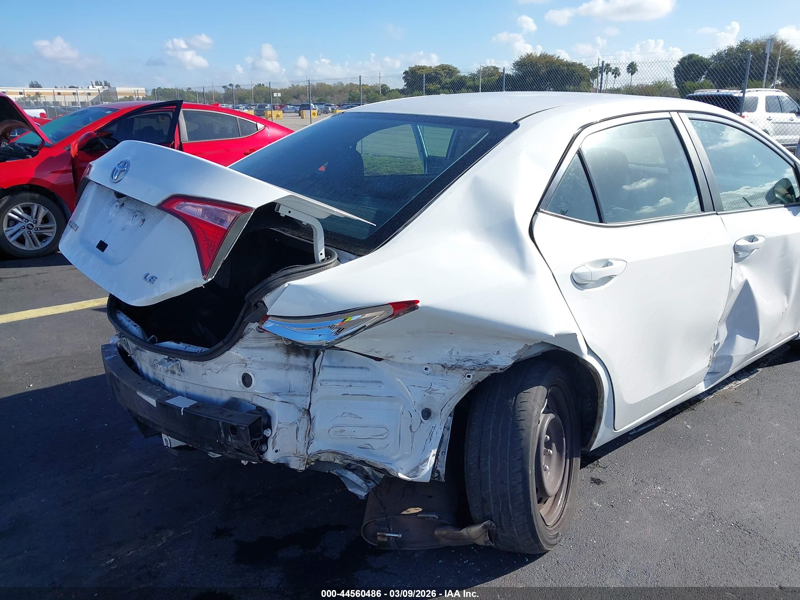 TOYOTA COROLLA image 6
