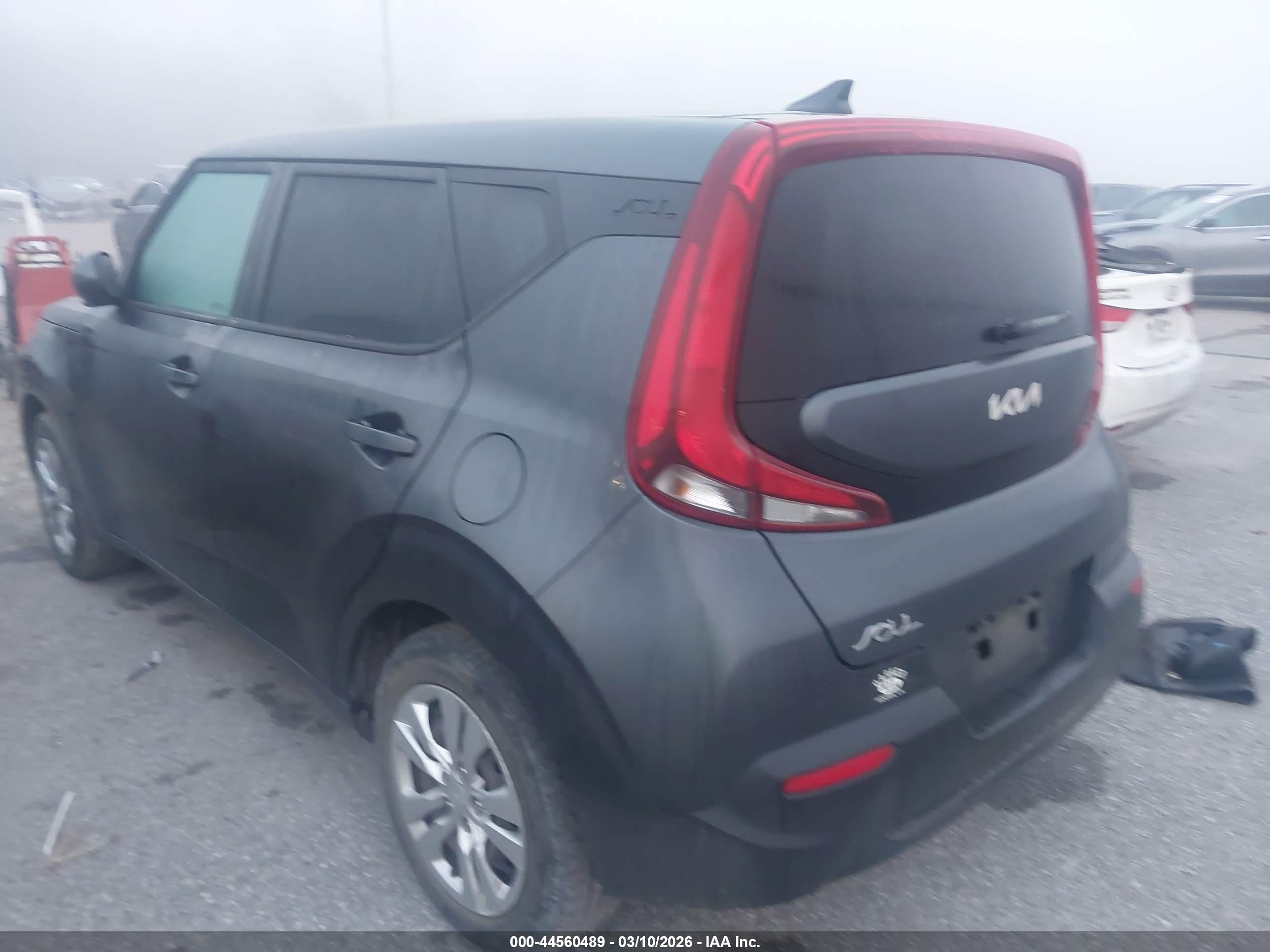 KIA SOUL image 3
