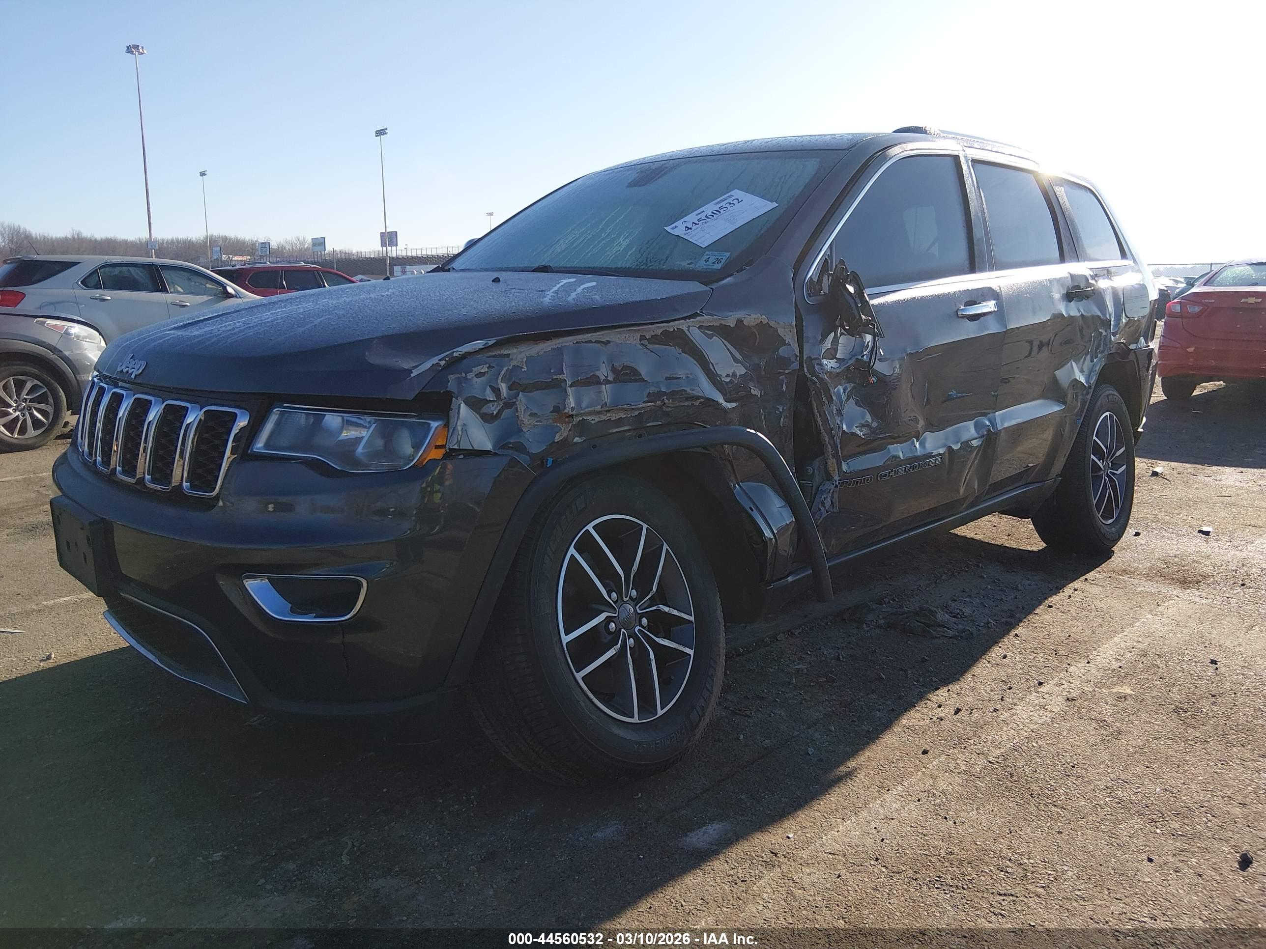 JEEP GRAND image 2