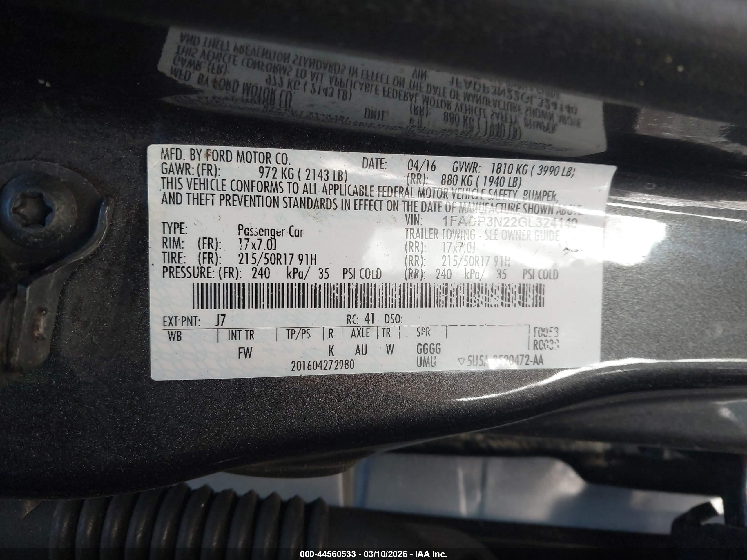 FORD FOCUS image 9