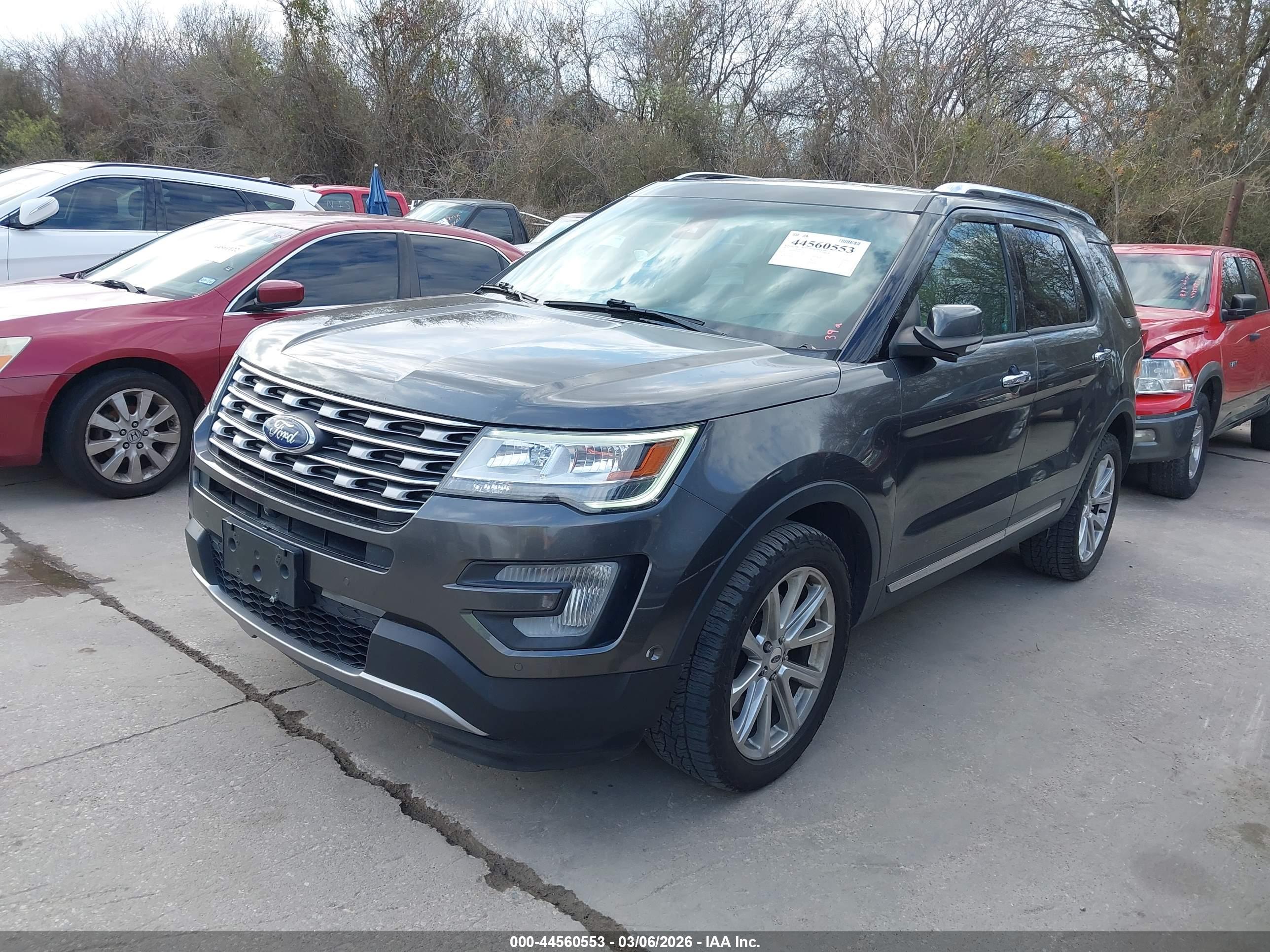 FORD EXPLORER image 2