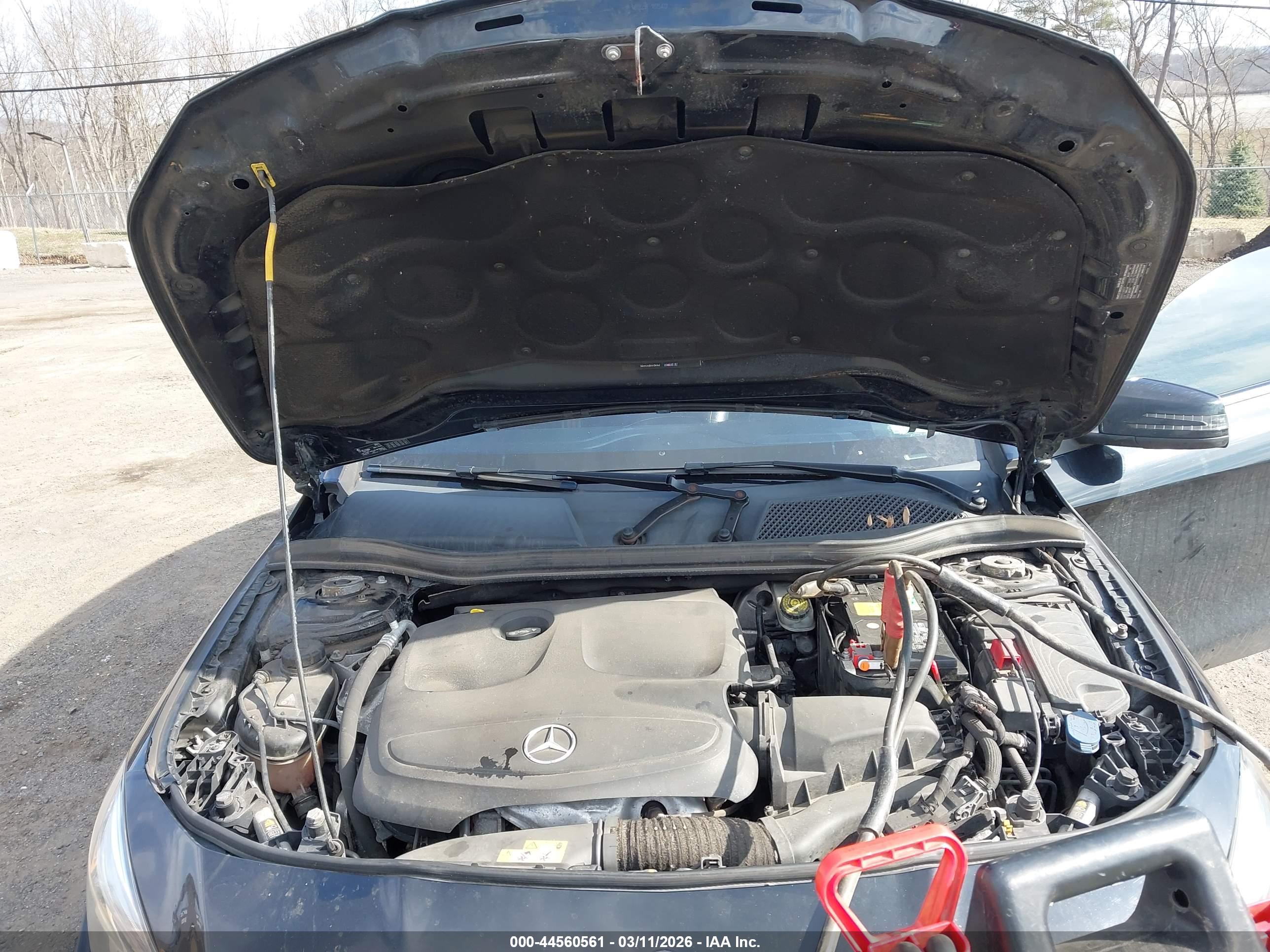 MERCEDES-BENZ CLA image 10