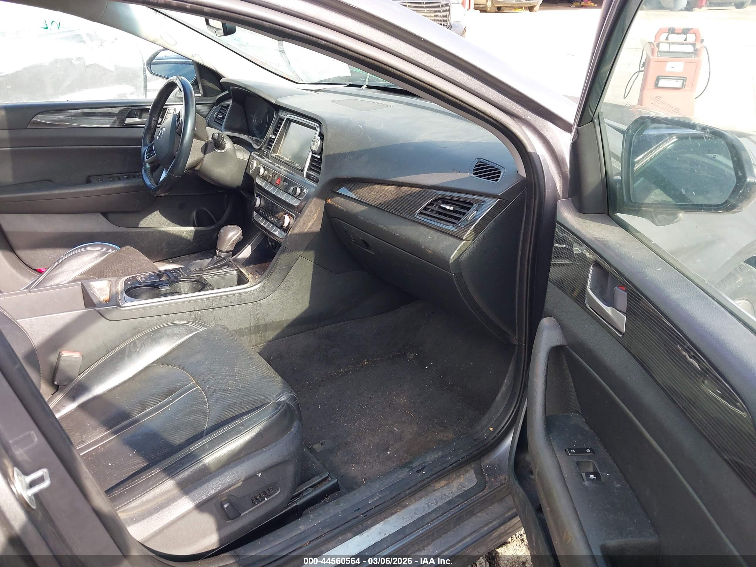 HYUNDAI SONATA image 5