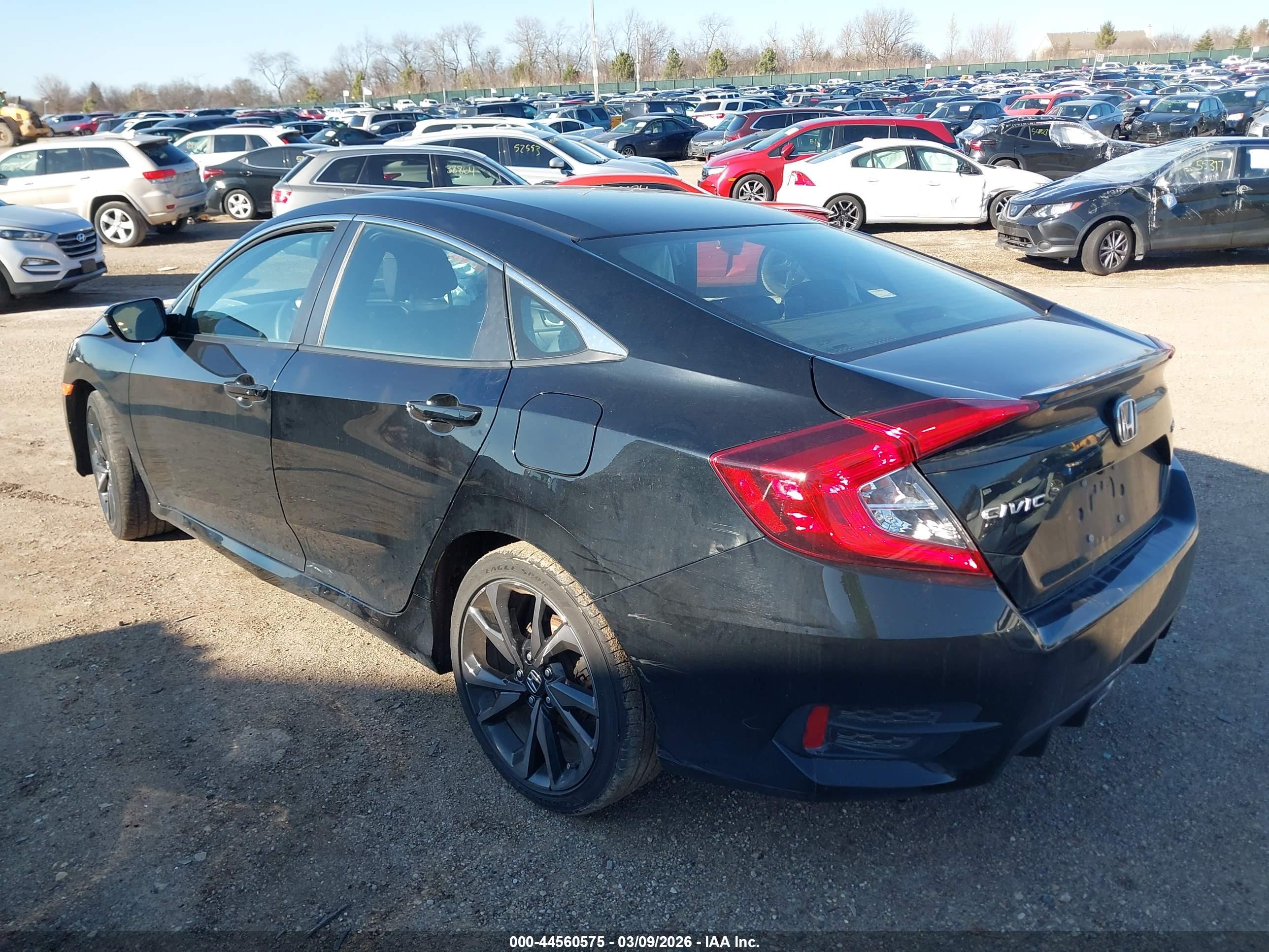 HONDA CIVIC image 3