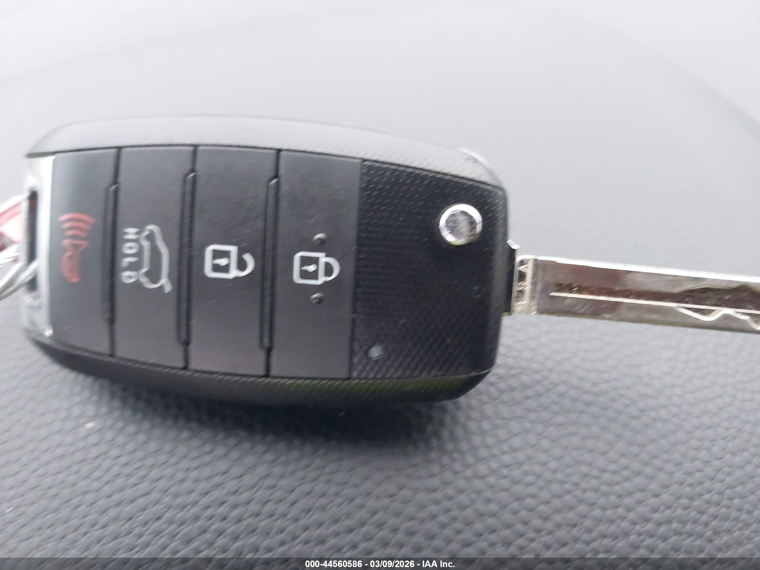 KIA SOUL image 11