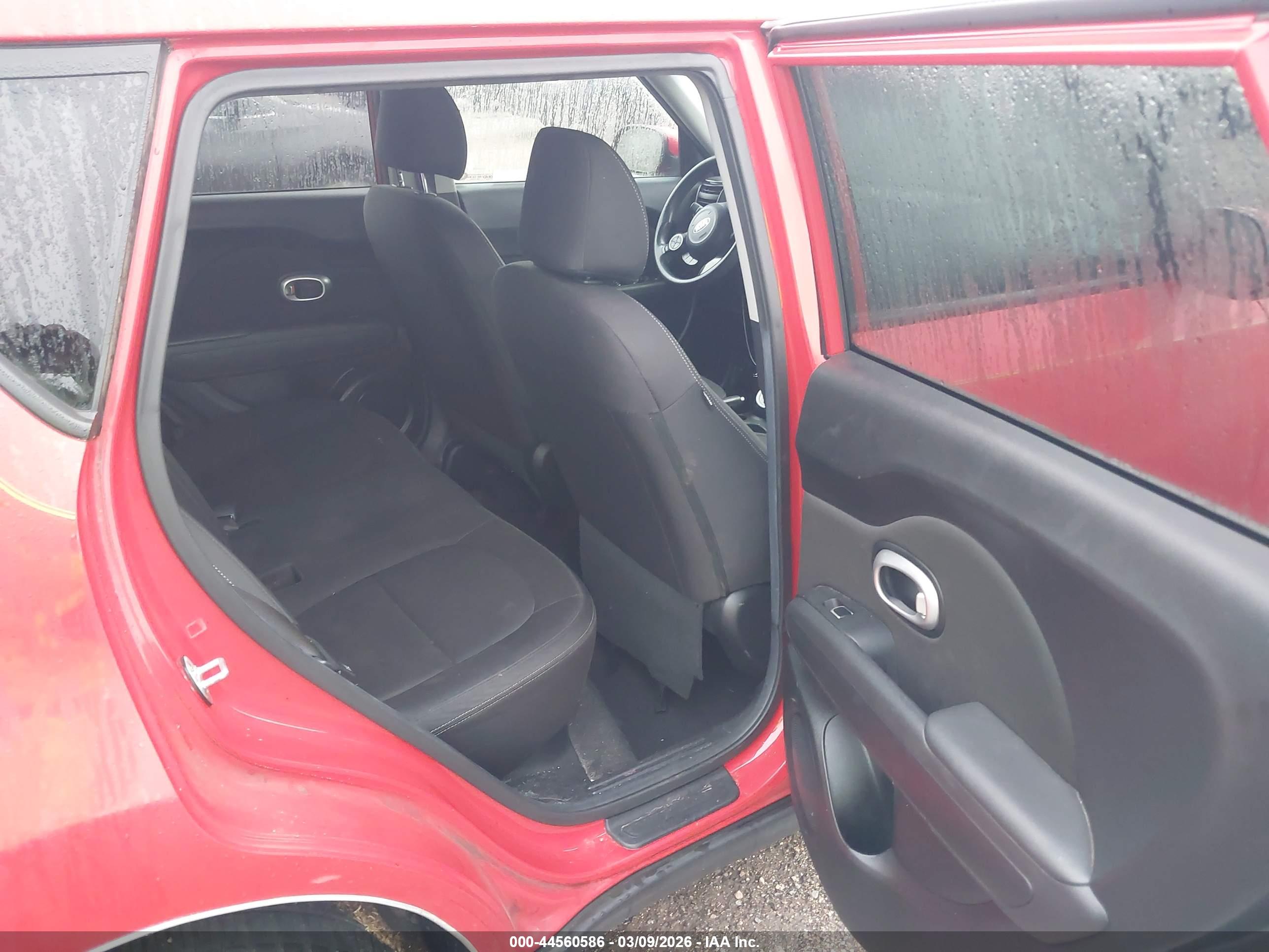KIA SOUL image 8