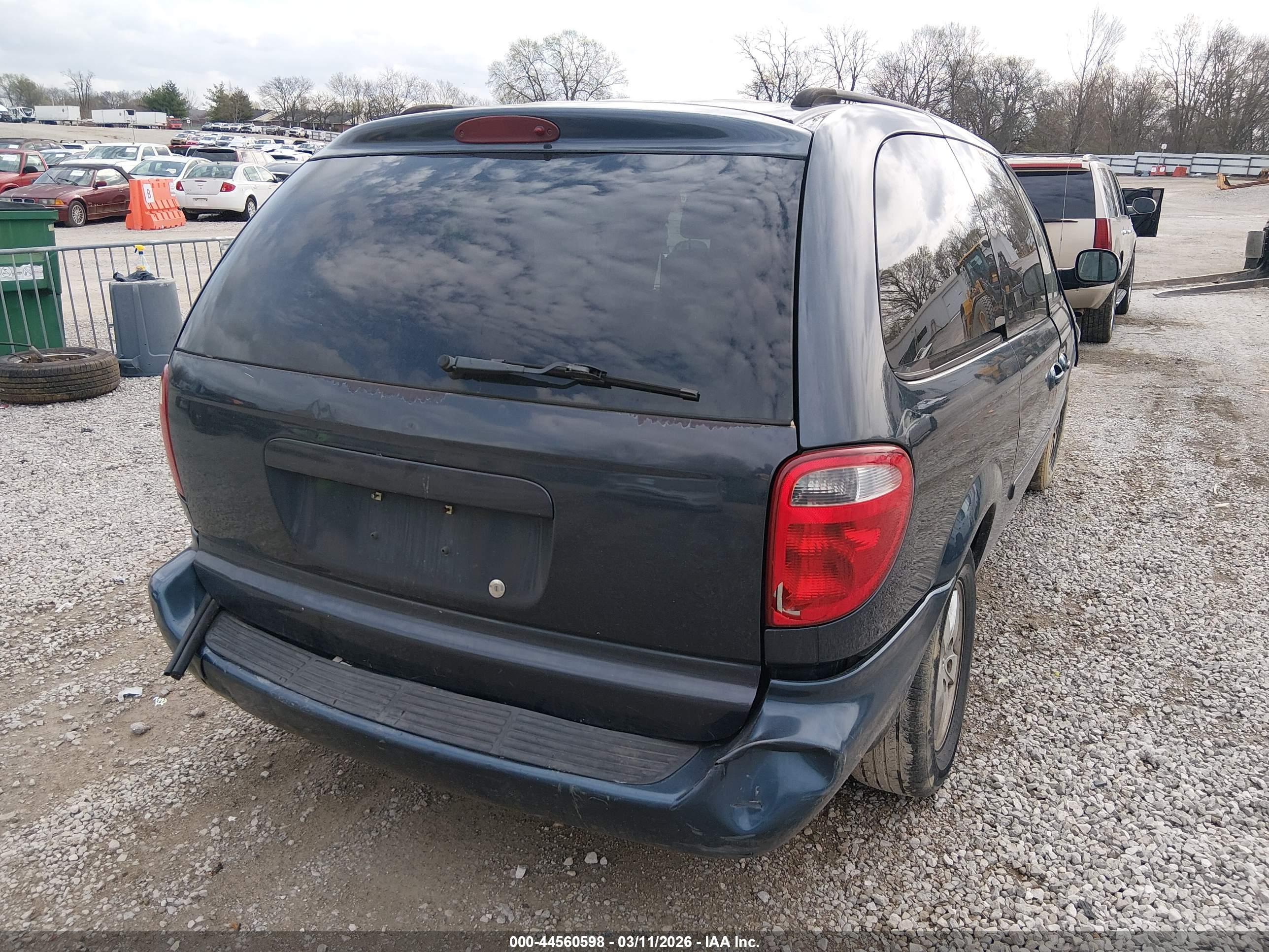 DODGE GRAND image 4