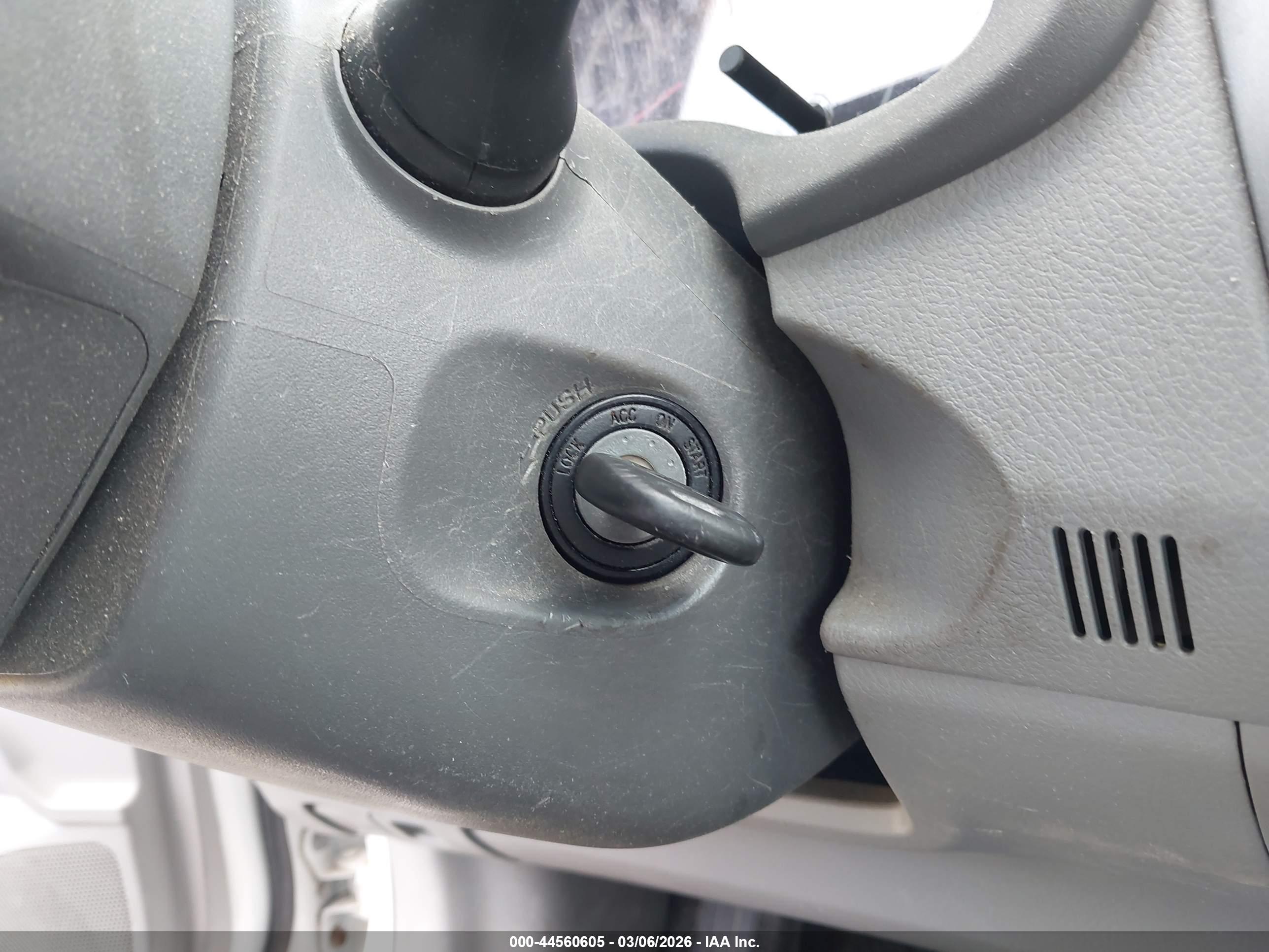 TOYOTA COROLLA image 11