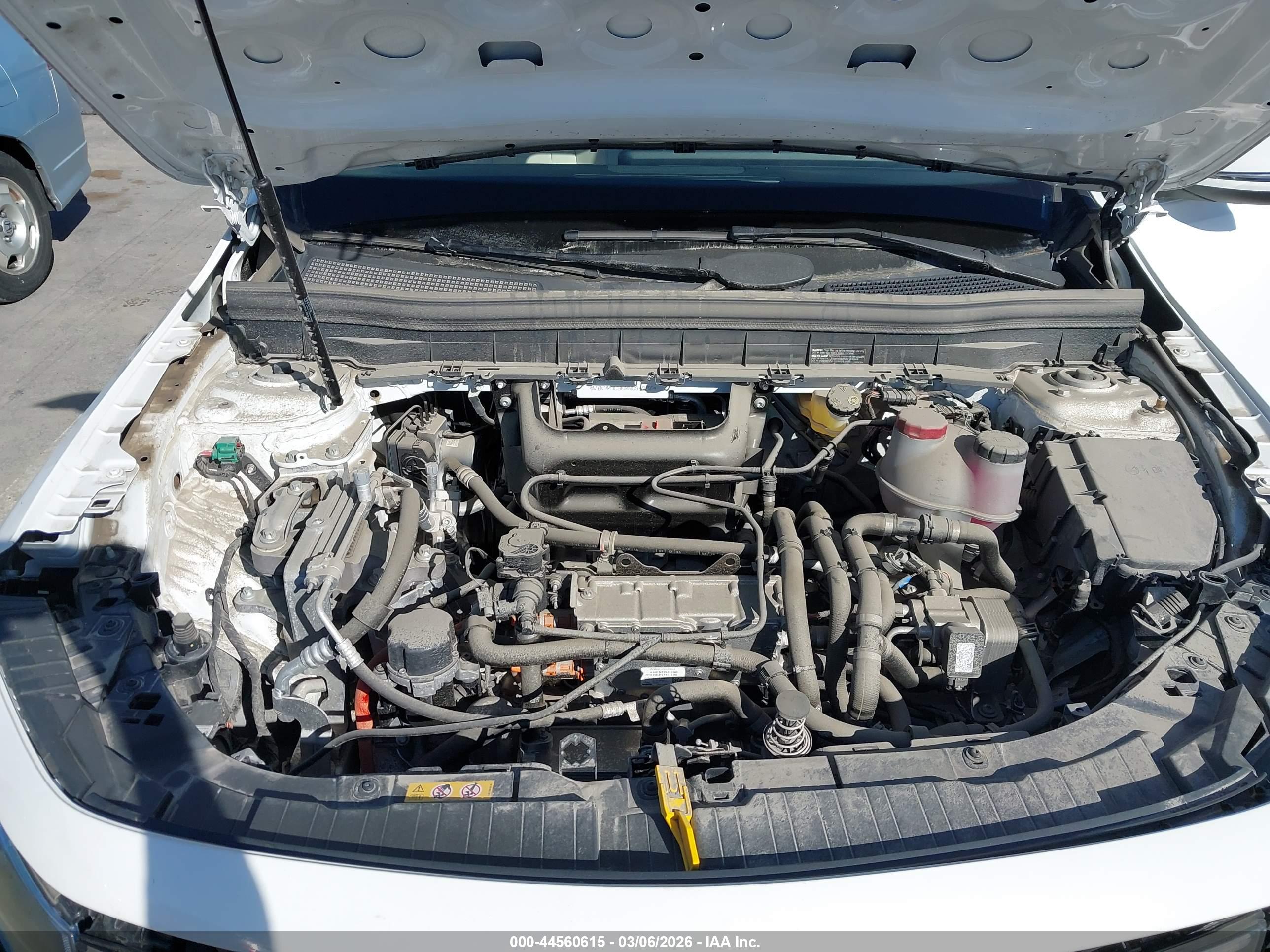 MERCEDES-BENZ EQB image 10
