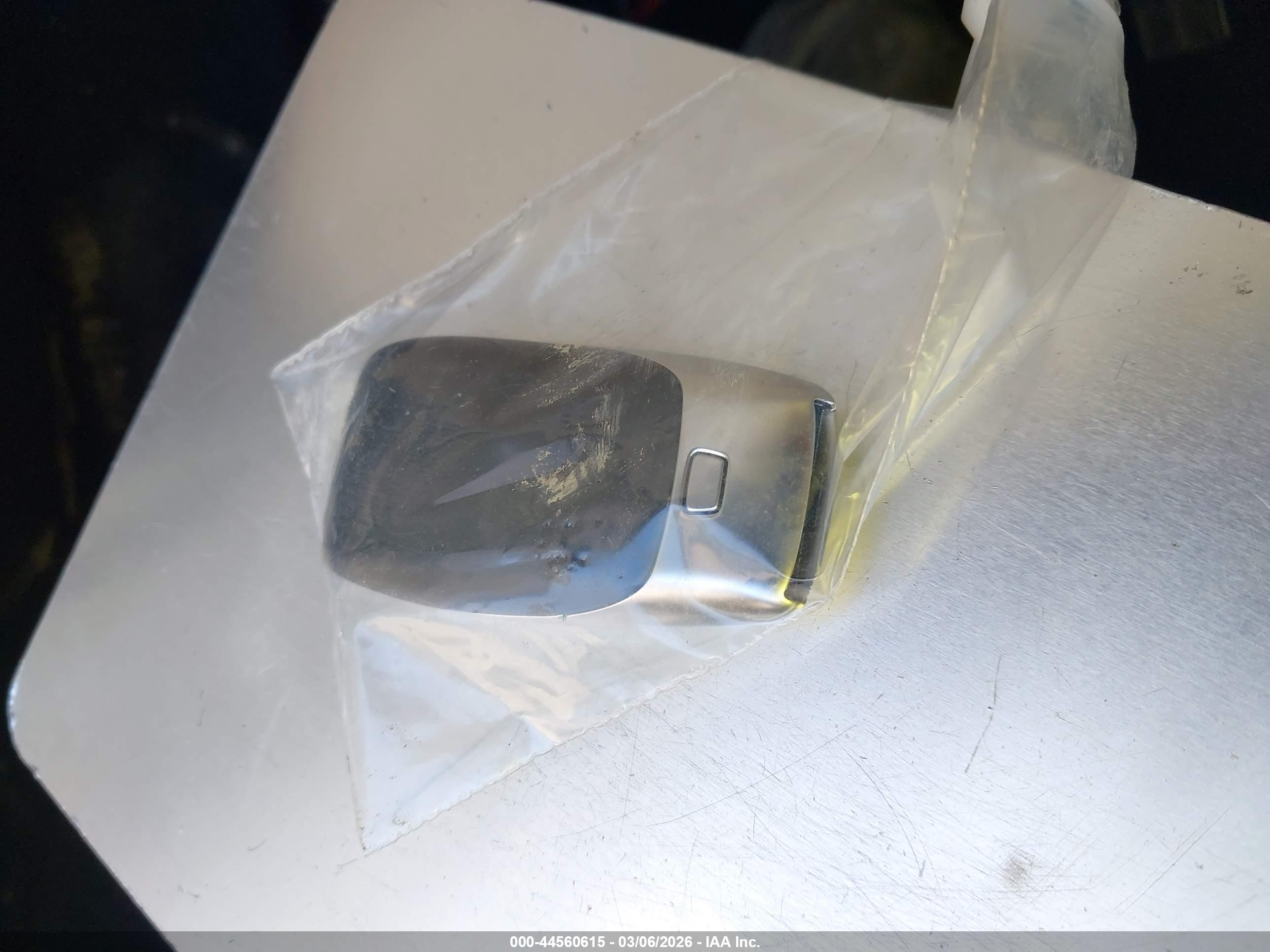 MERCEDES-BENZ EQB image 11