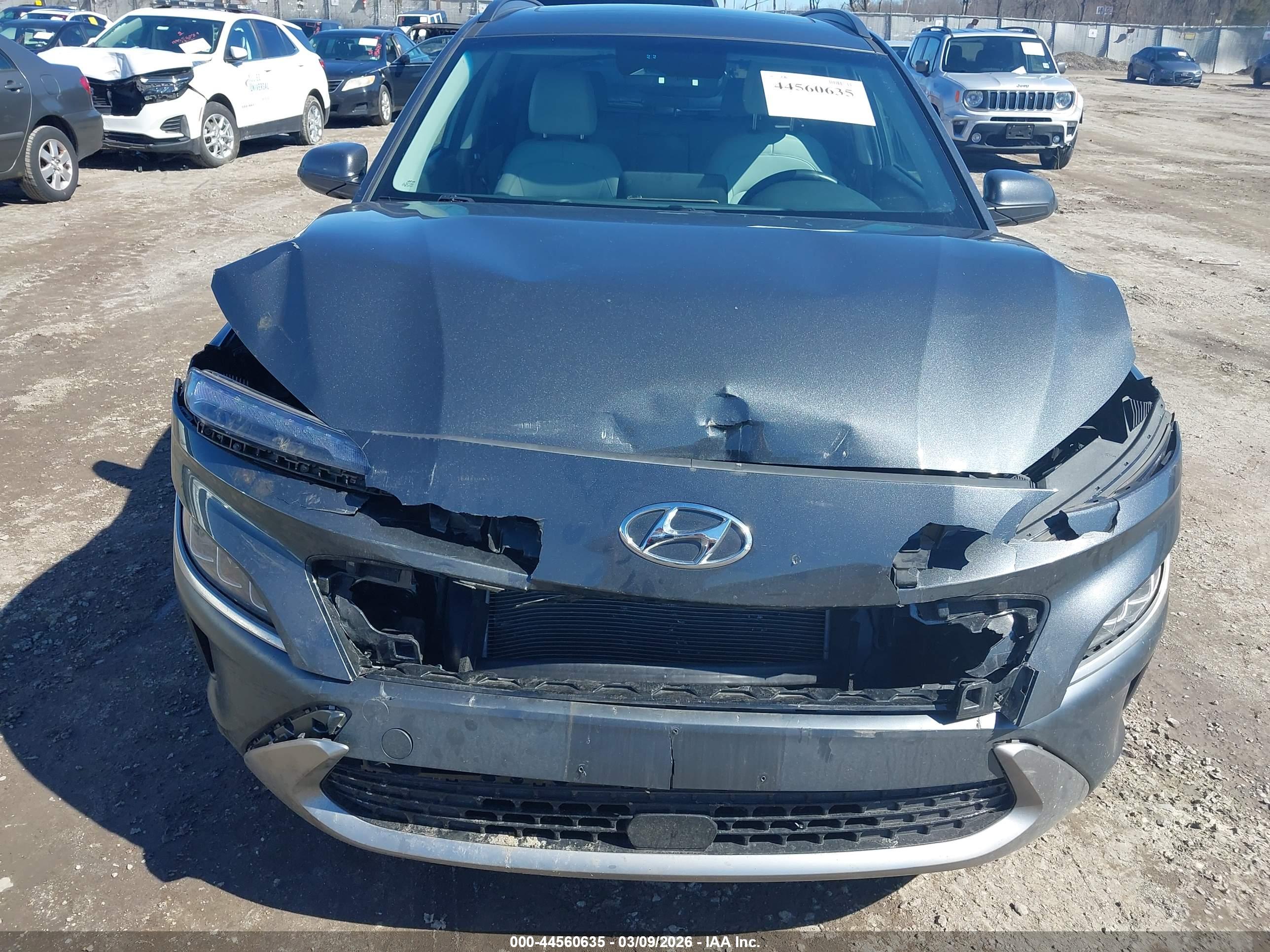 HYUNDAI KONA image 6