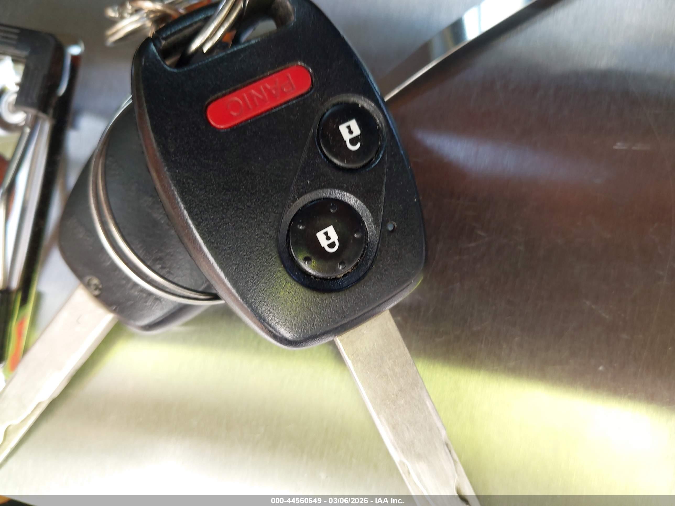 HONDA INSIGHT image 11