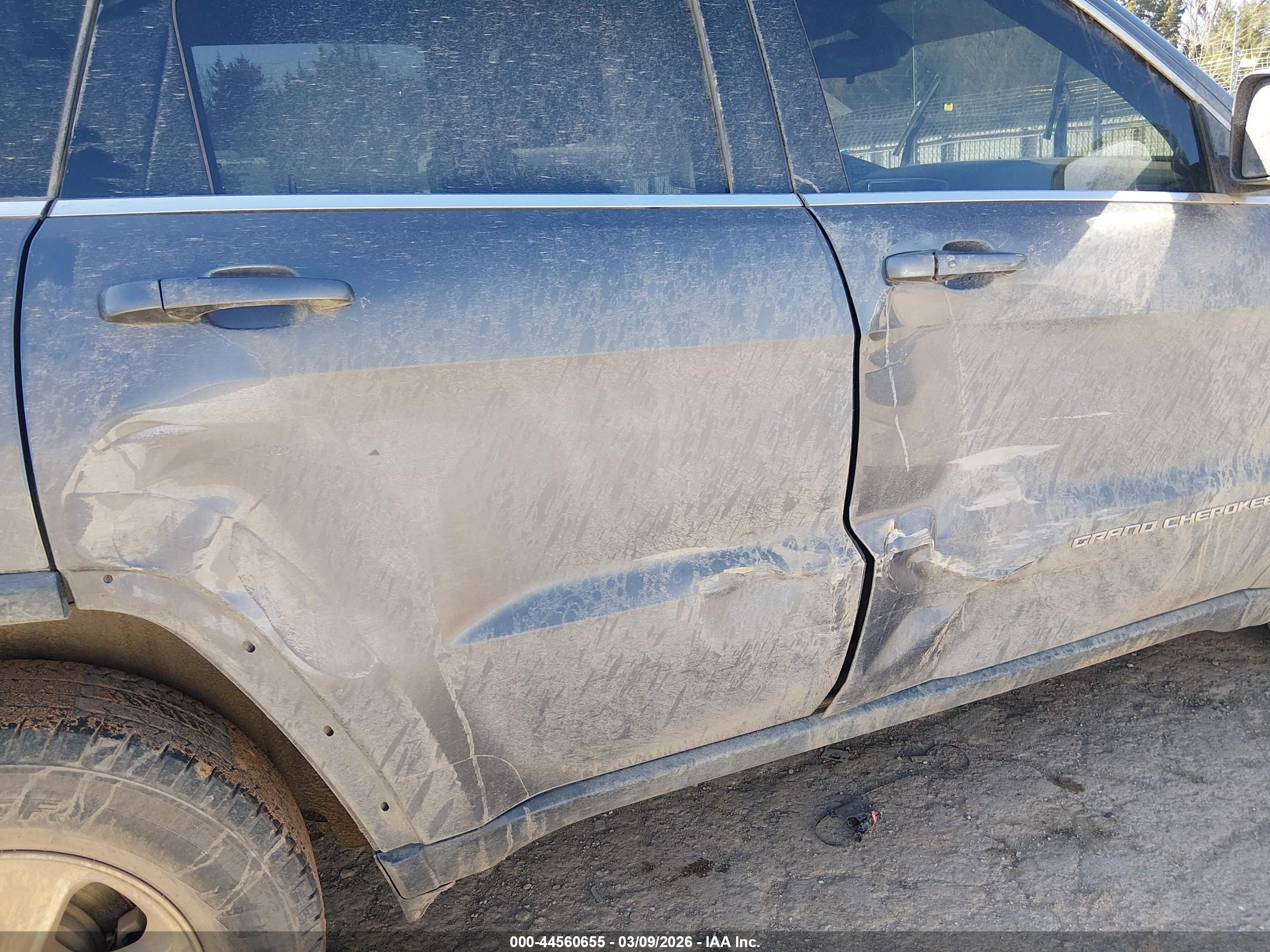 JEEP GRAND image 6