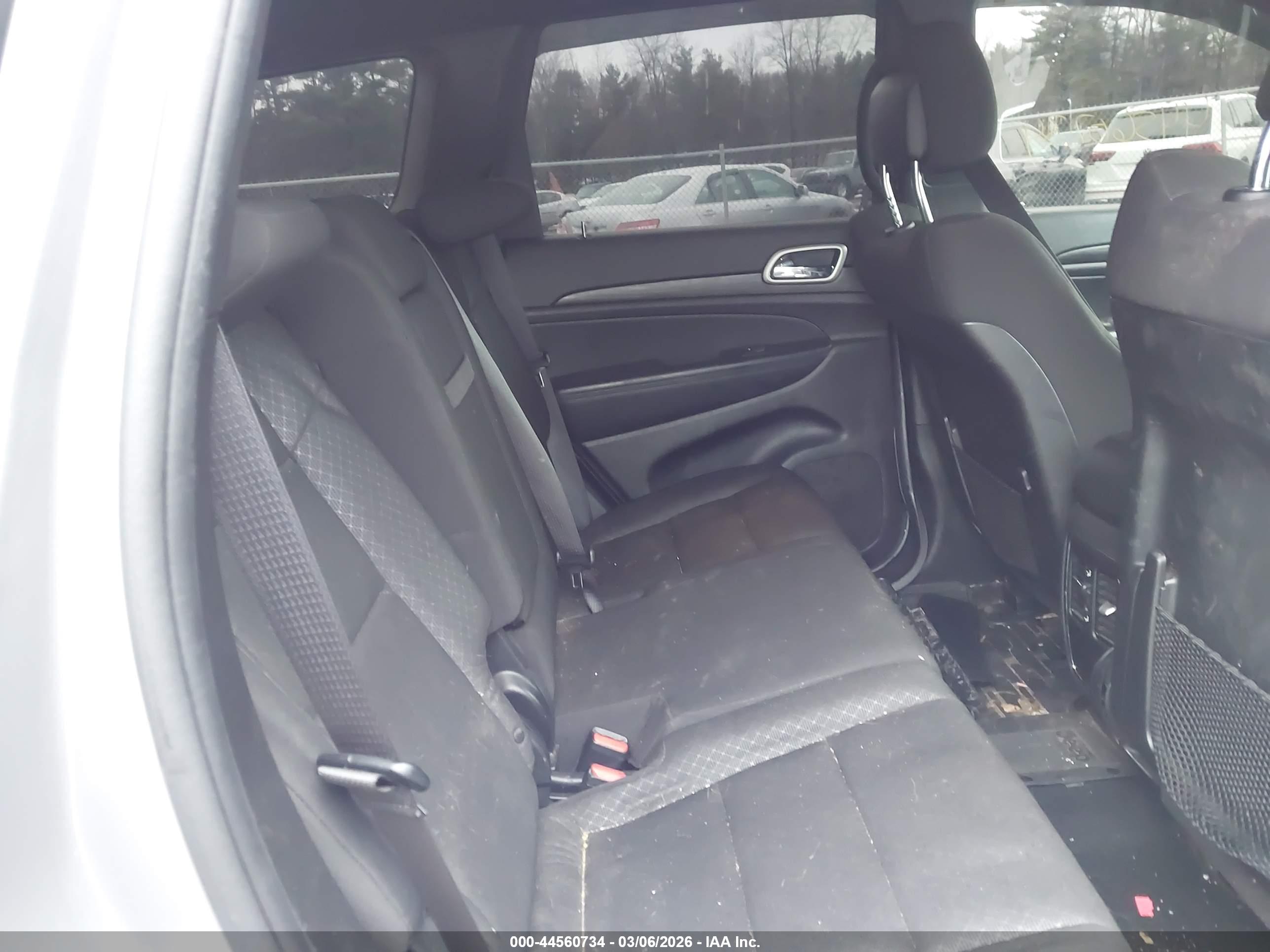 JEEP GRAND image 8