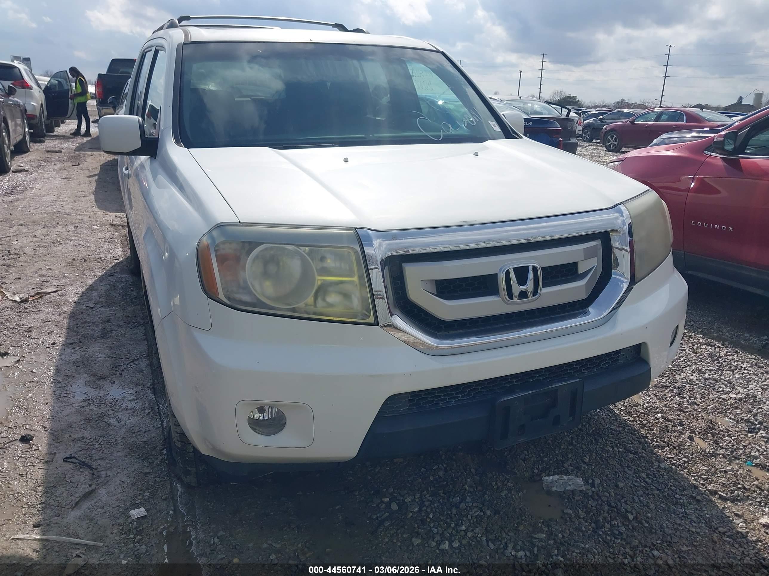 HONDA PILOT image 6