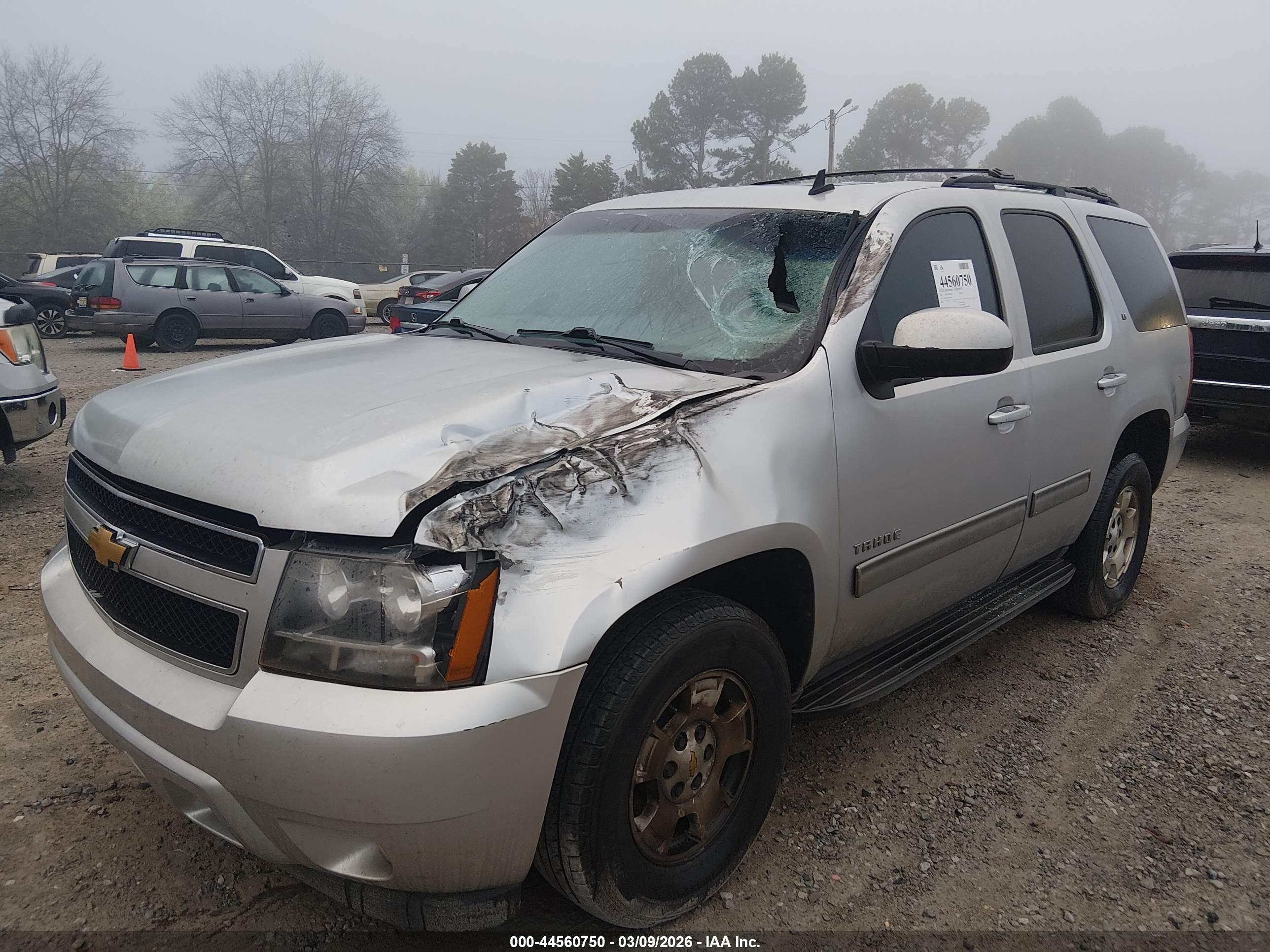 CHEVROLET TAHOE image 6