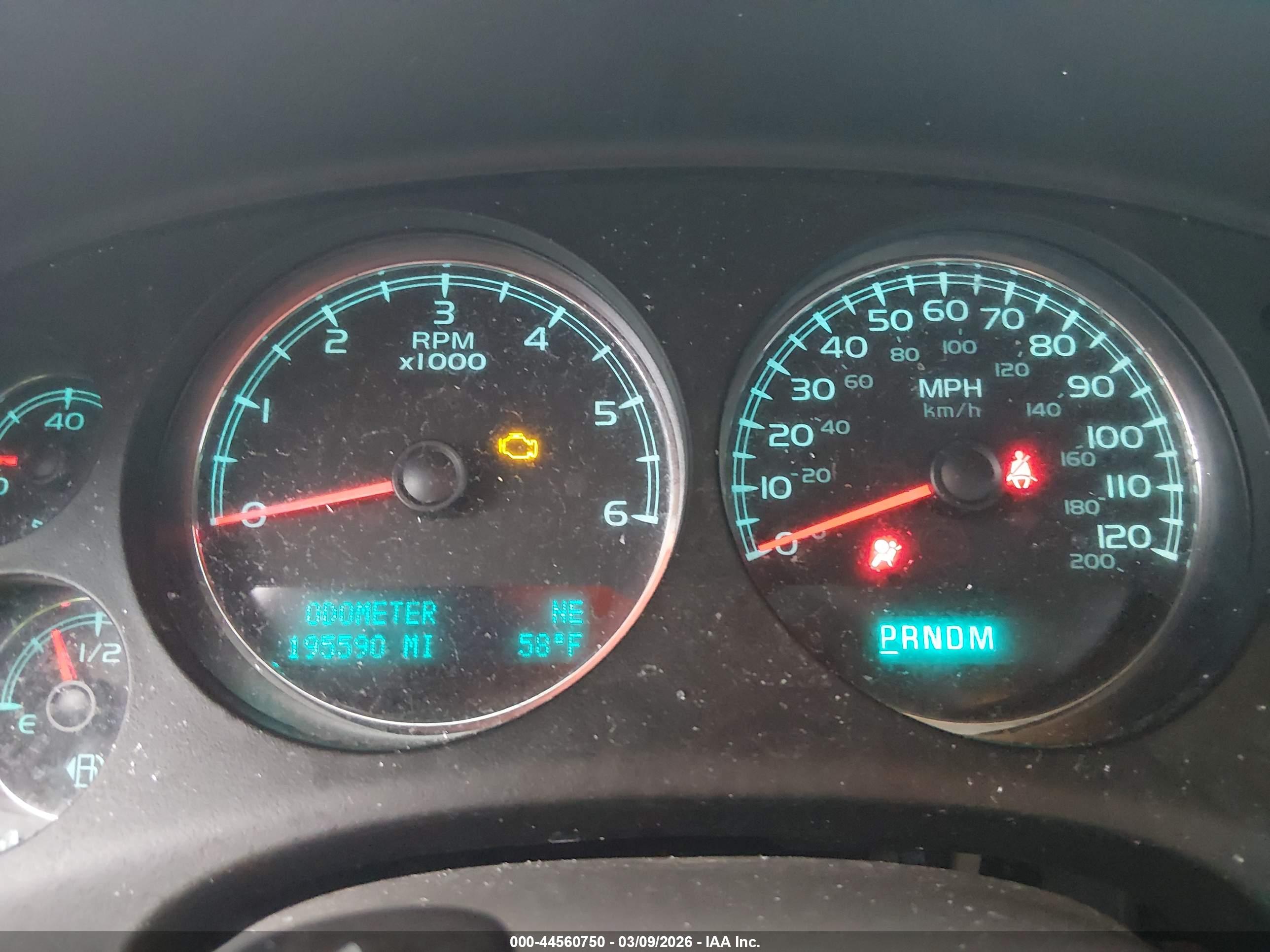 CHEVROLET TAHOE image 7