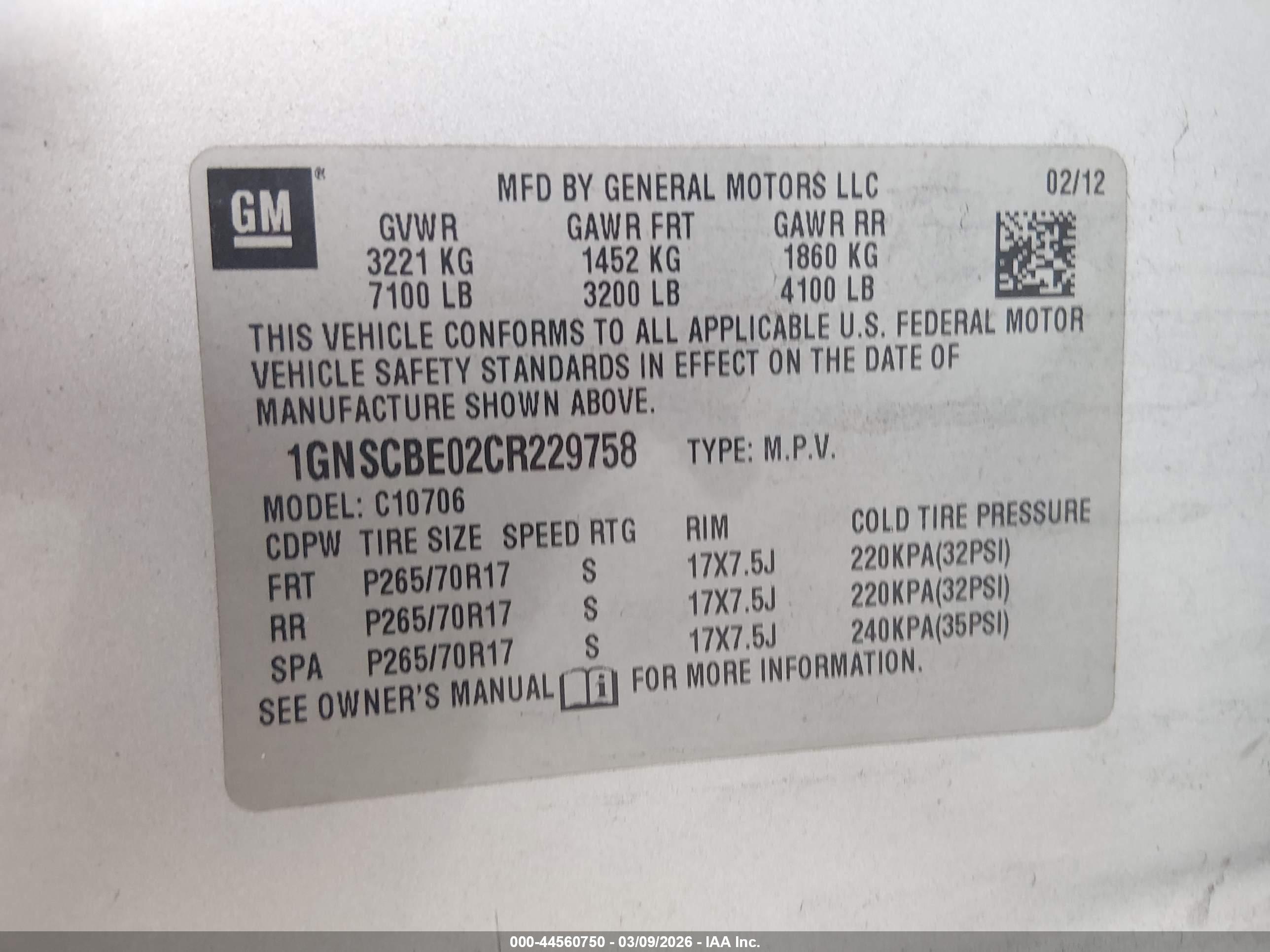 CHEVROLET TAHOE image 9