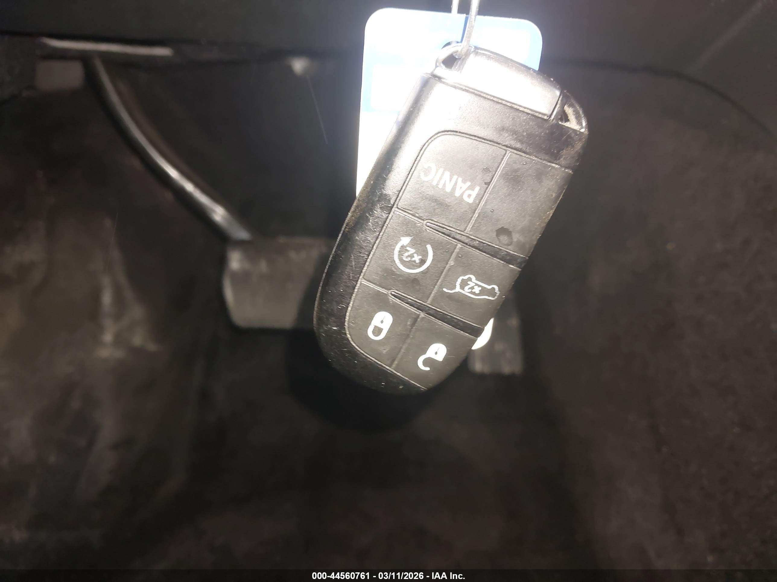 JEEP GRAND image 11