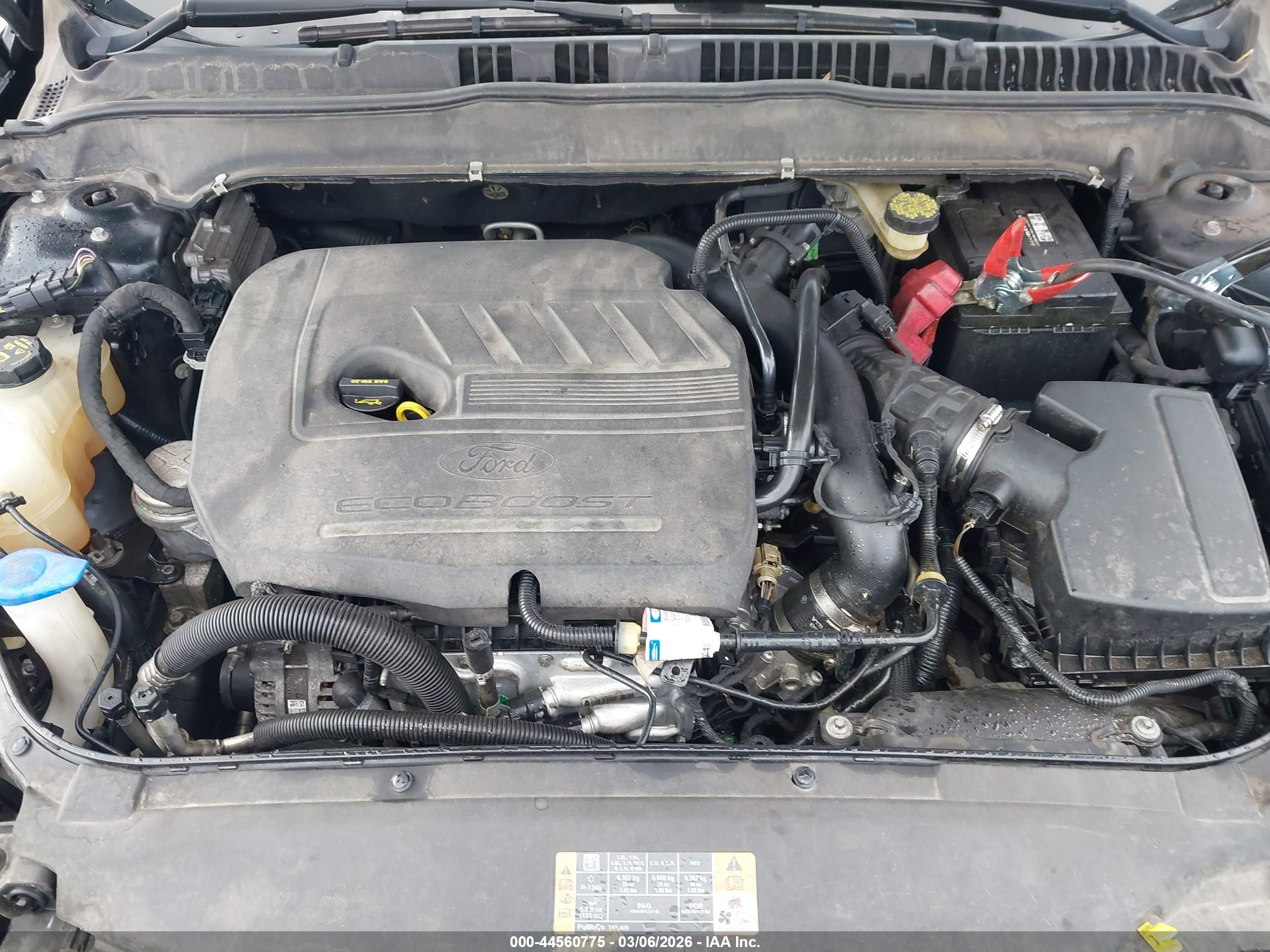 FORD FUSION image 10