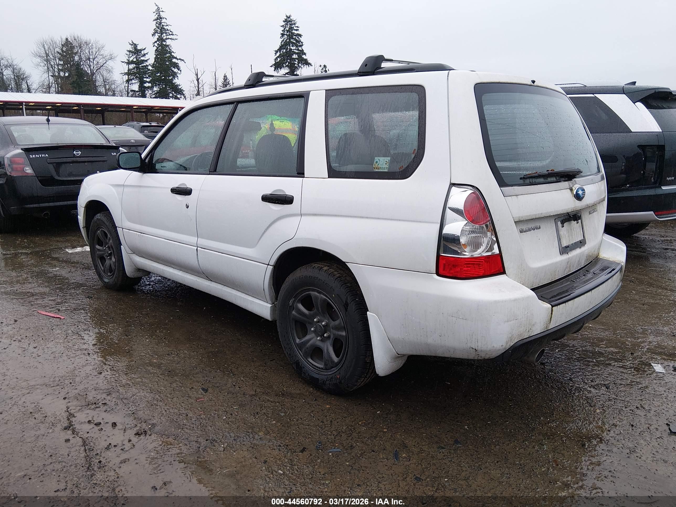 SUBARU FORESTER image 3