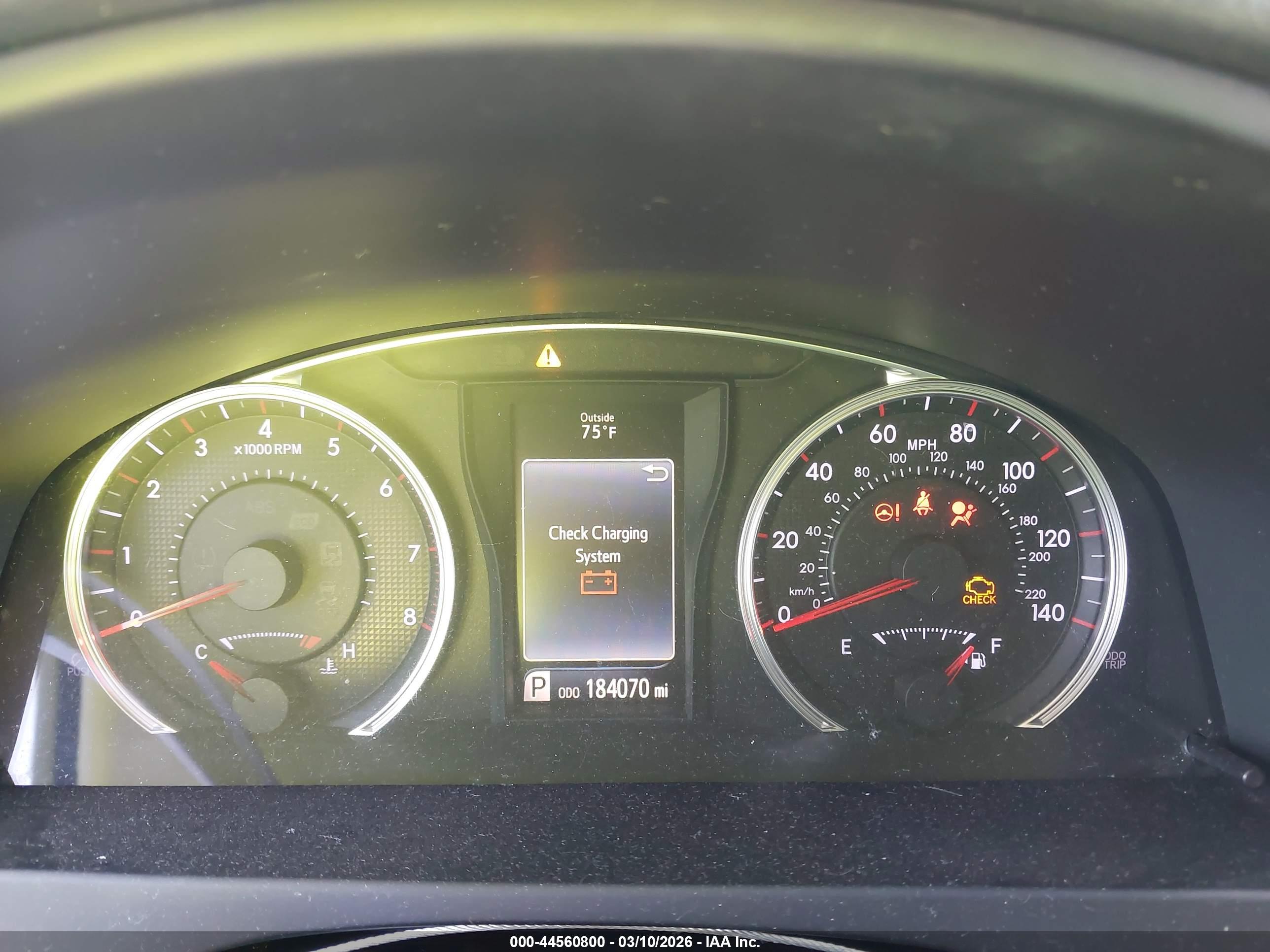 TOYOTA CAMRY image 7