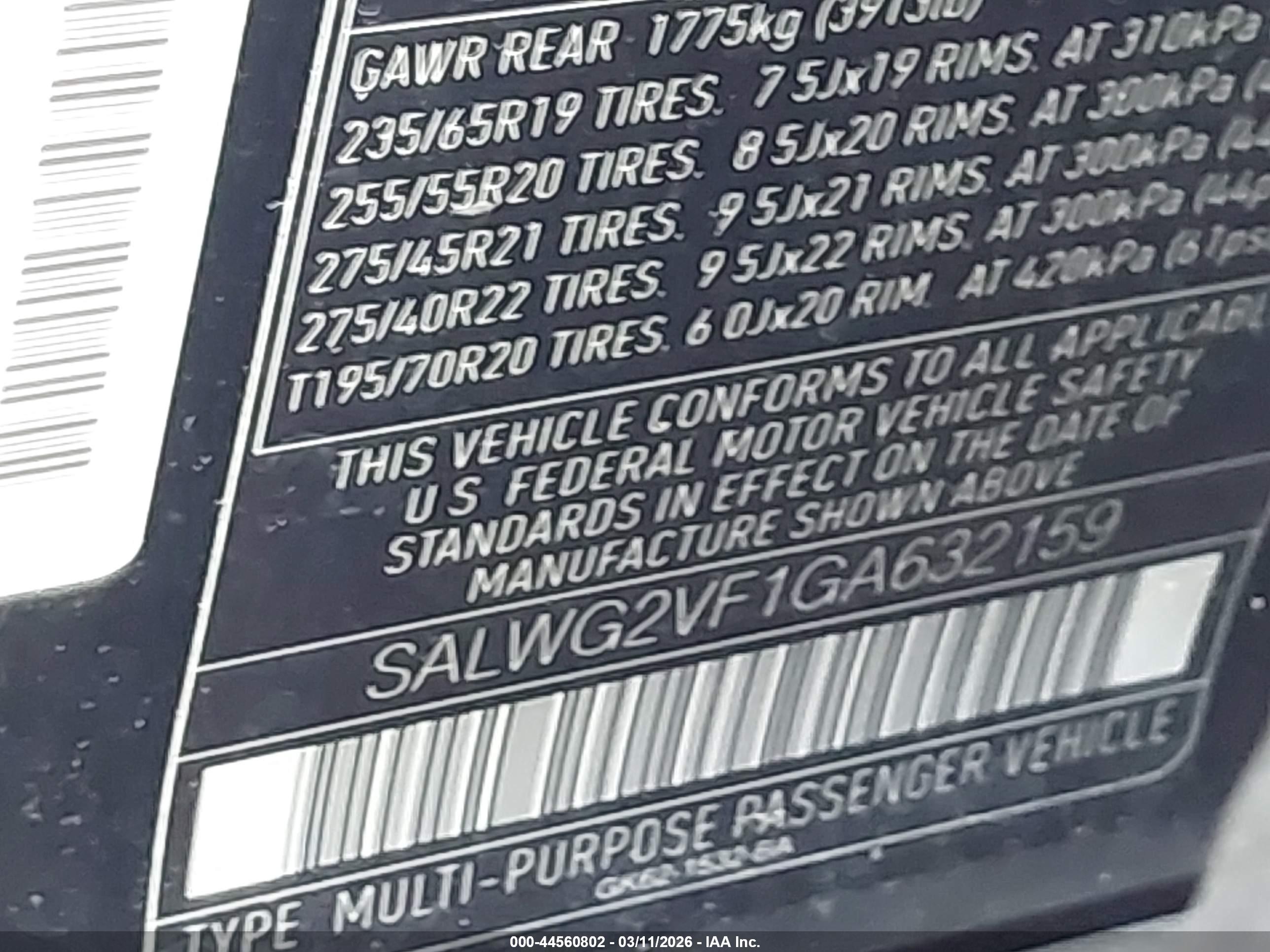 LAND ROVER image 9