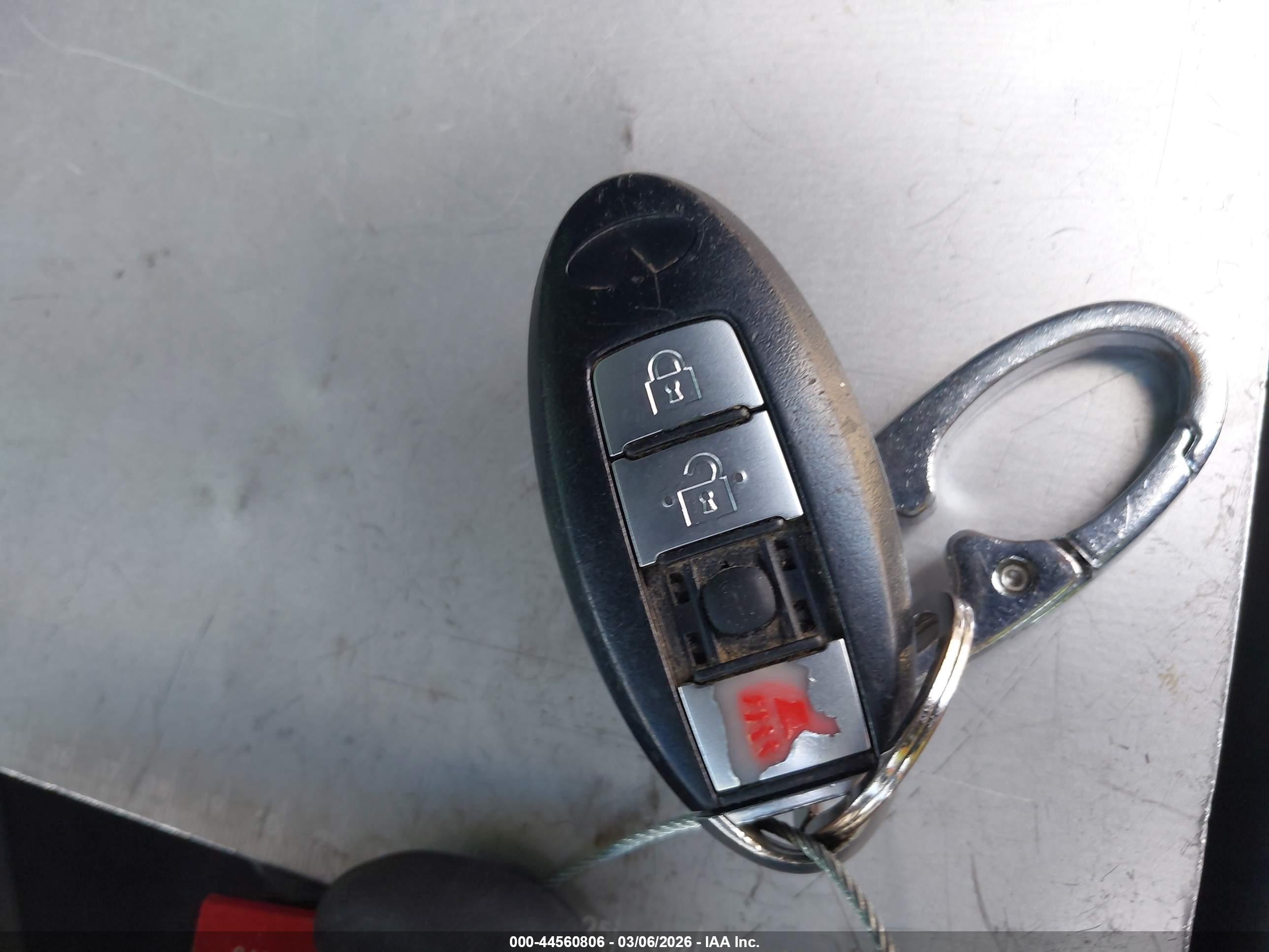 INFINITI G37X image 11
