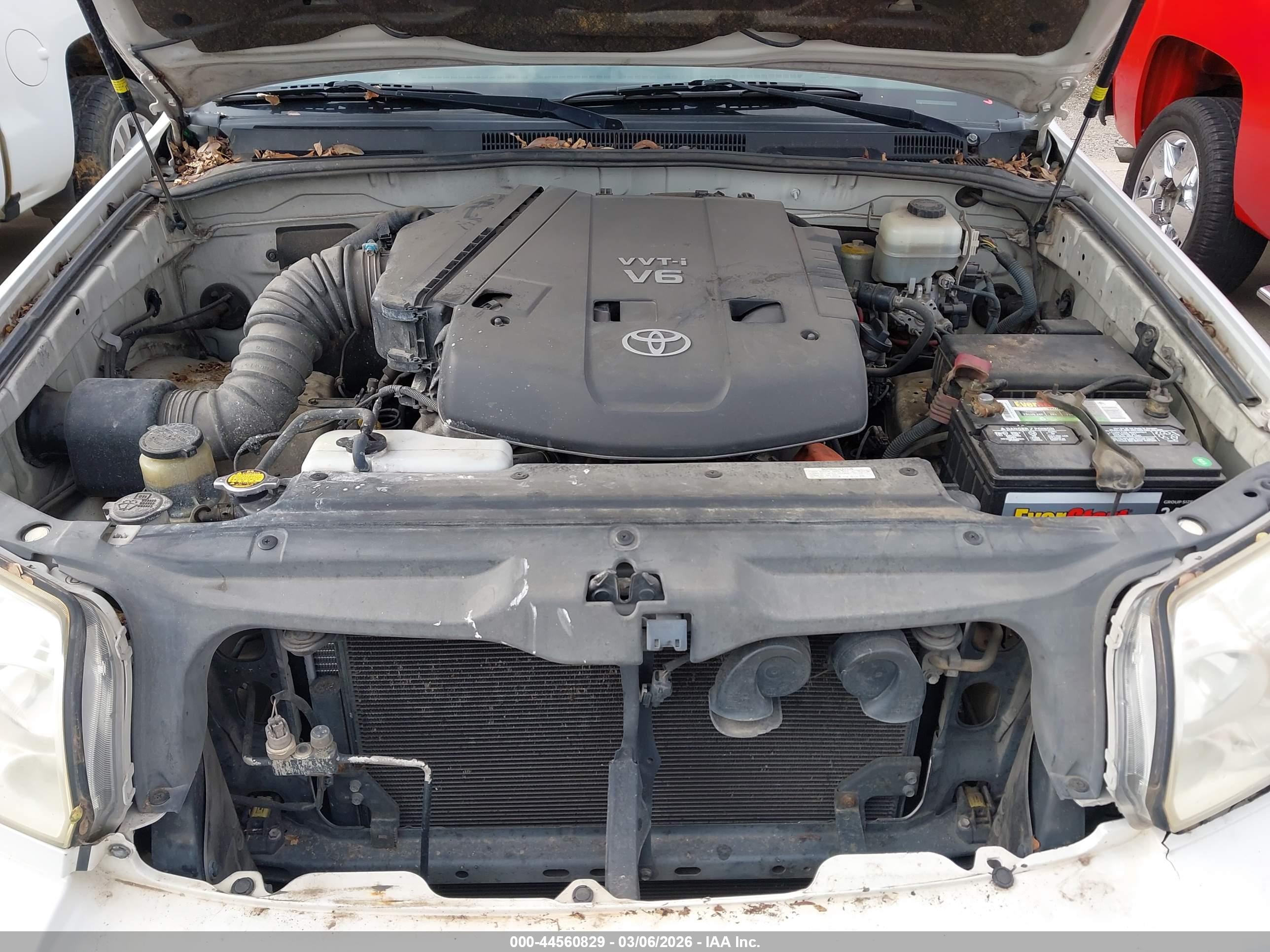 TOYOTA 4RUNNER image 10