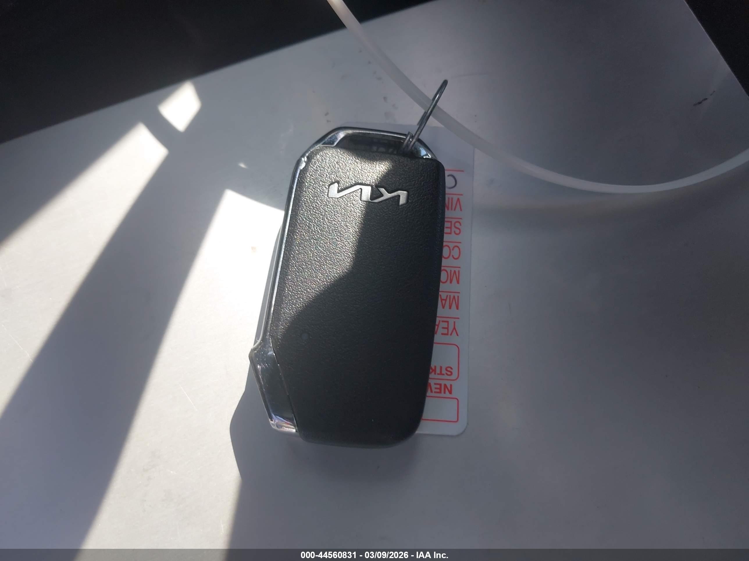KIA NIRO image 11