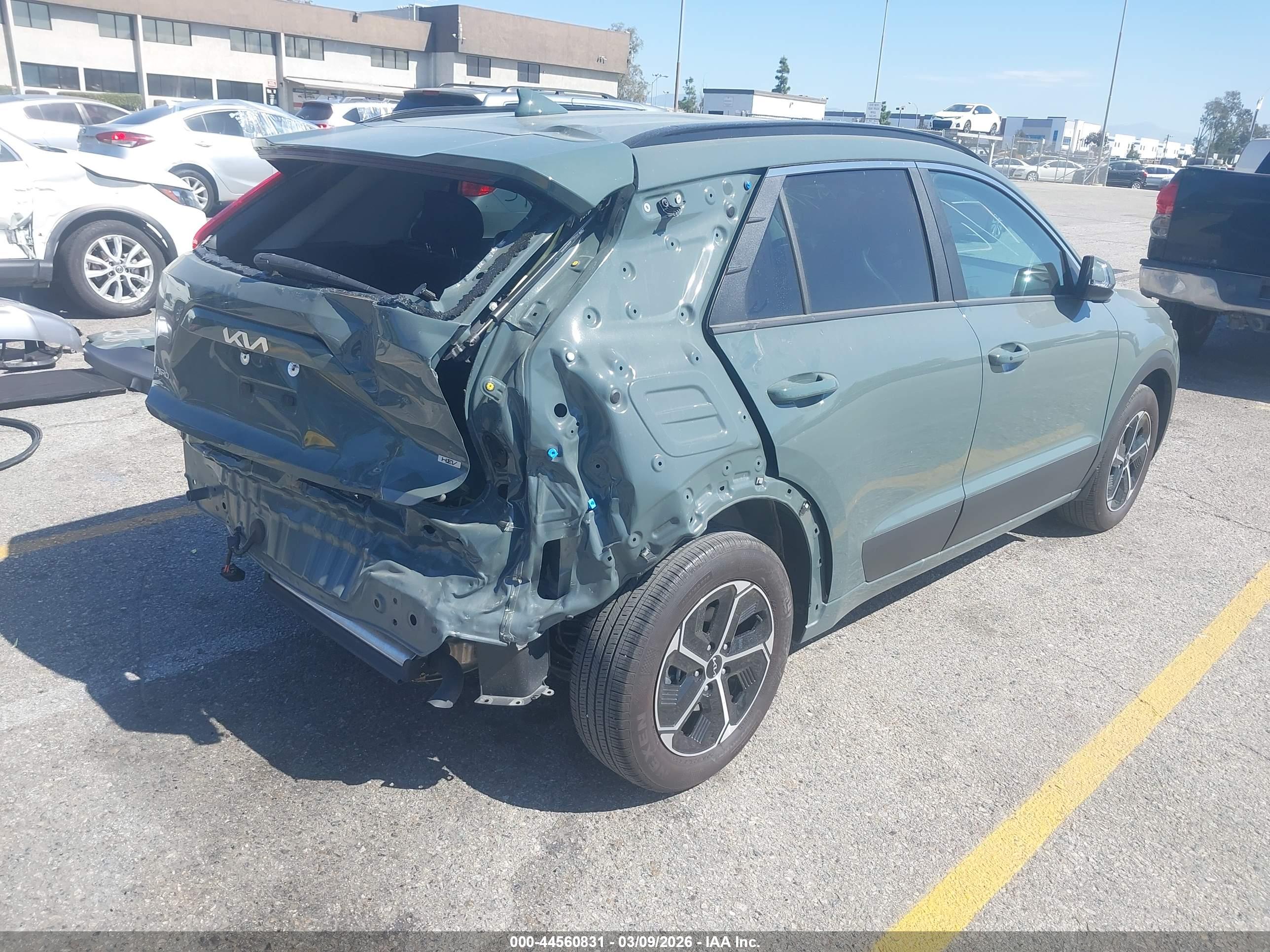 KIA NIRO image 4