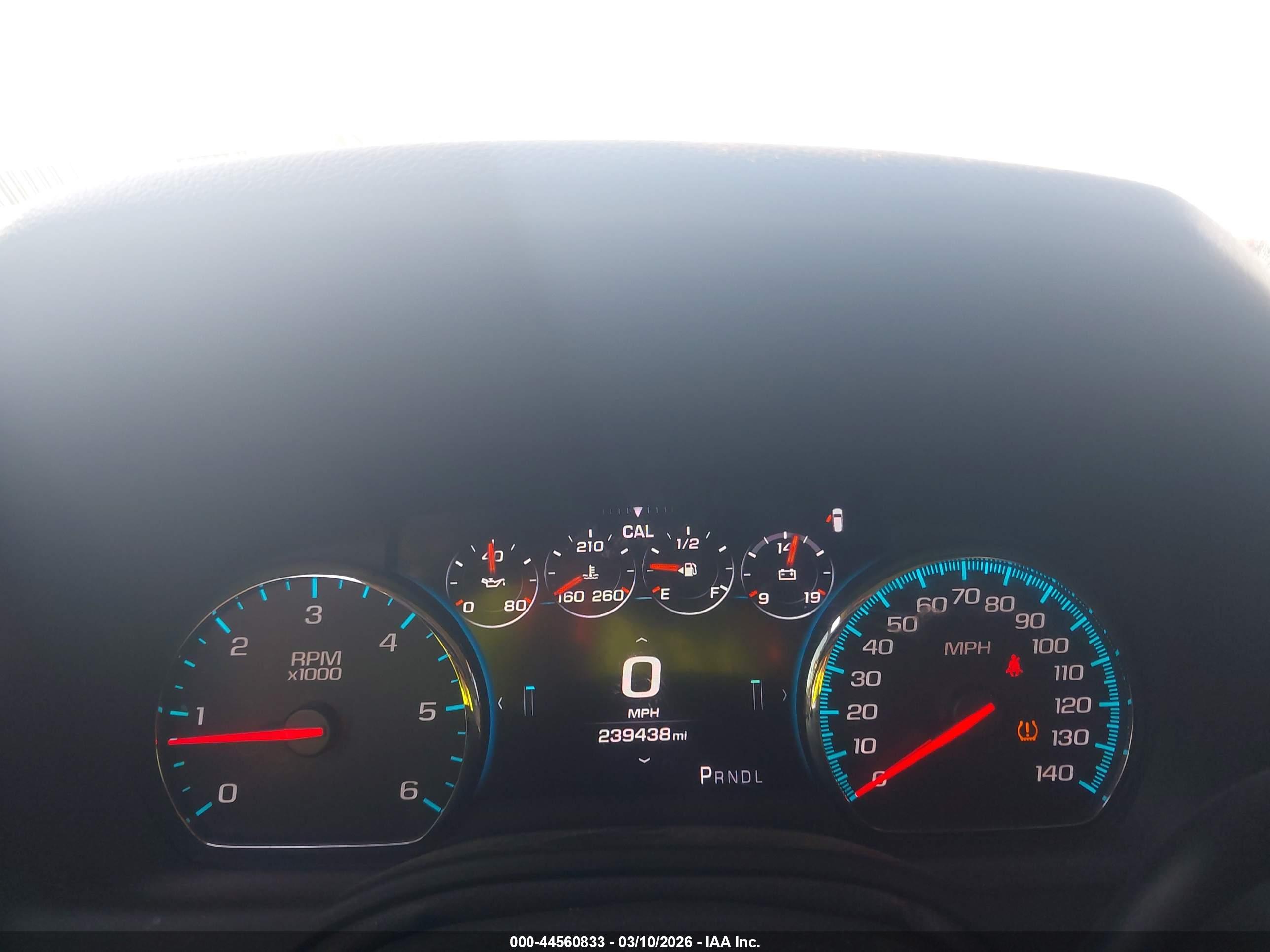 GMC YUKON image 7