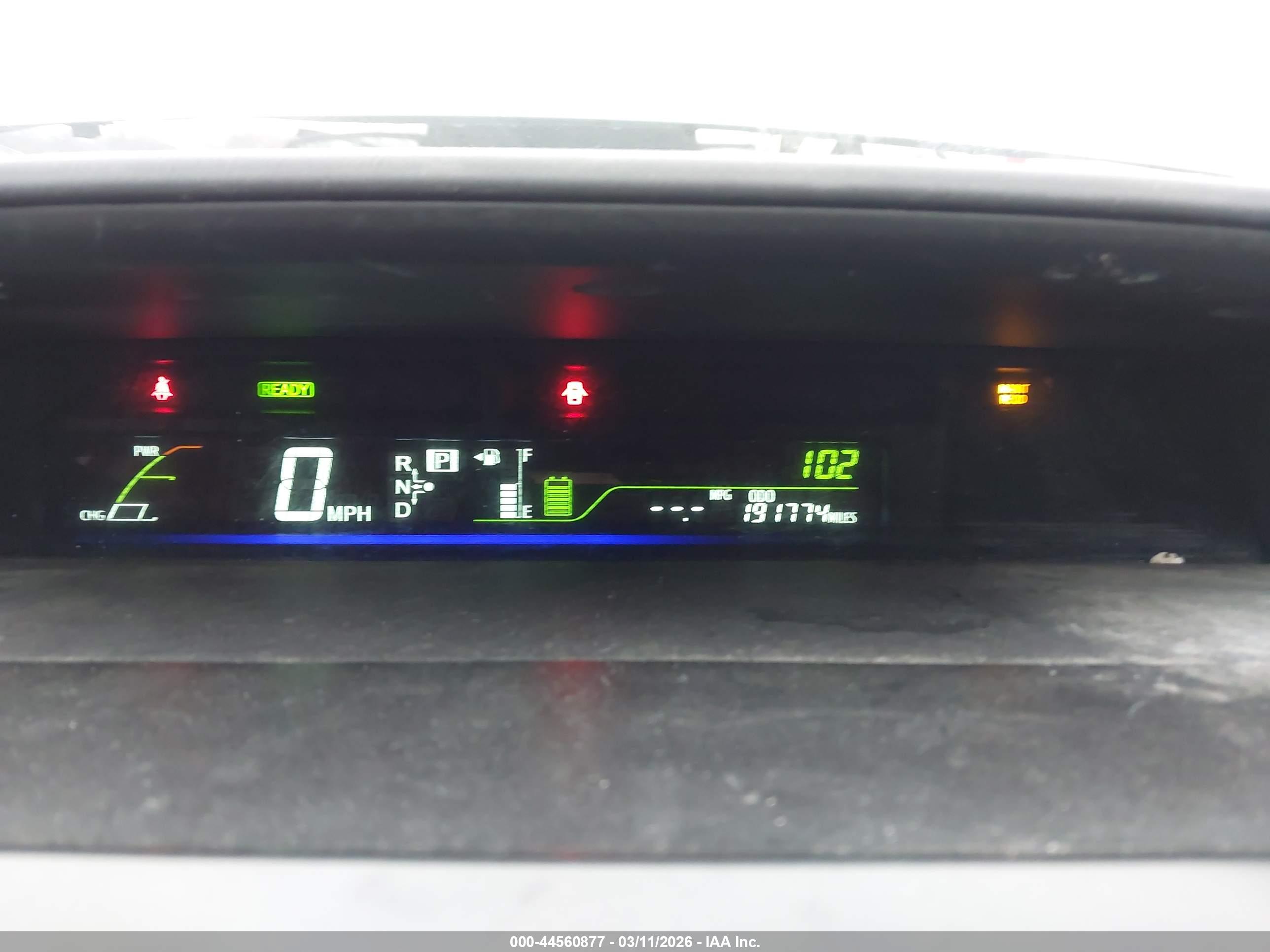 TOYOTA PRIUS image 7