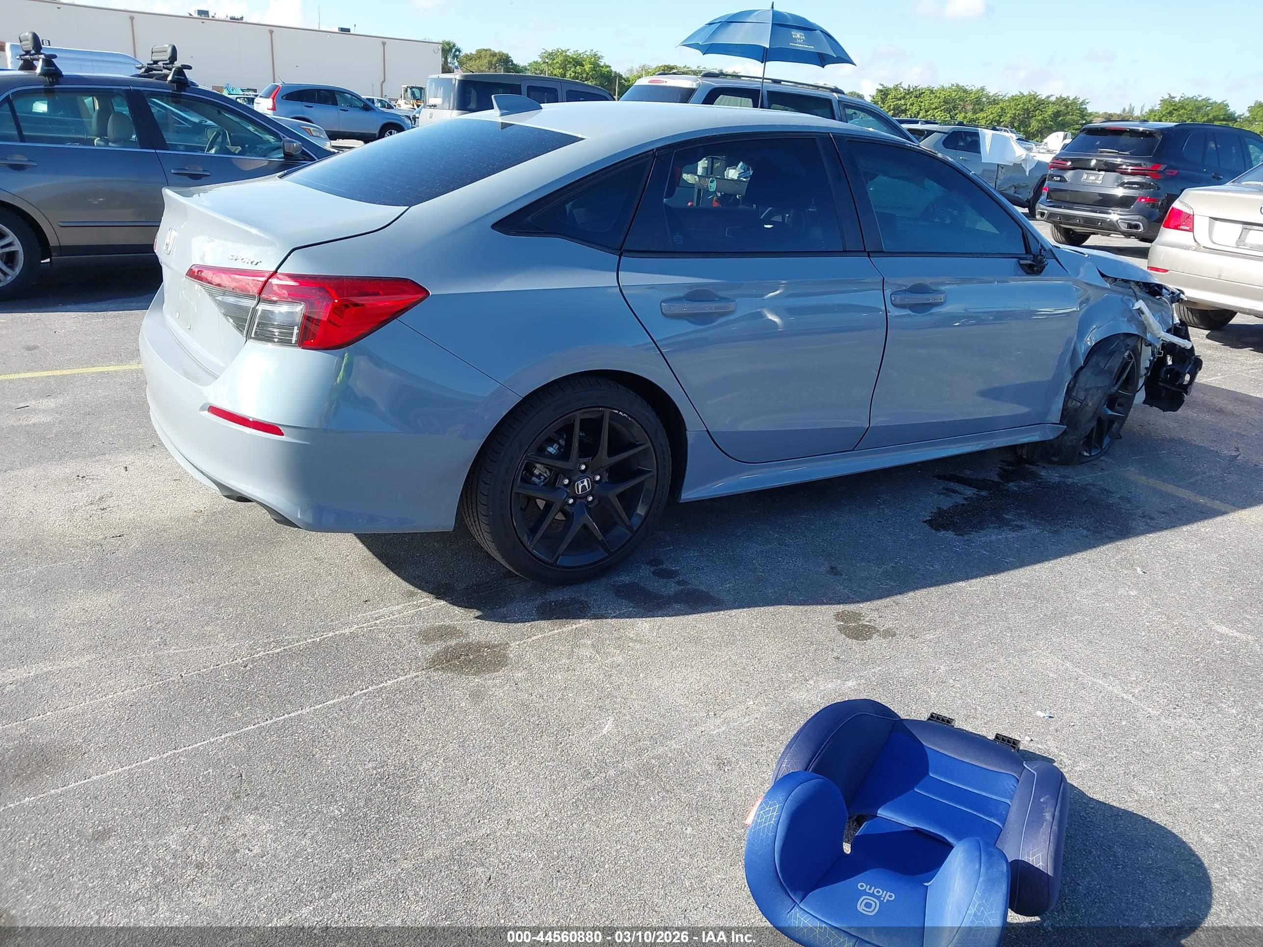 HONDA CIVIC image 4