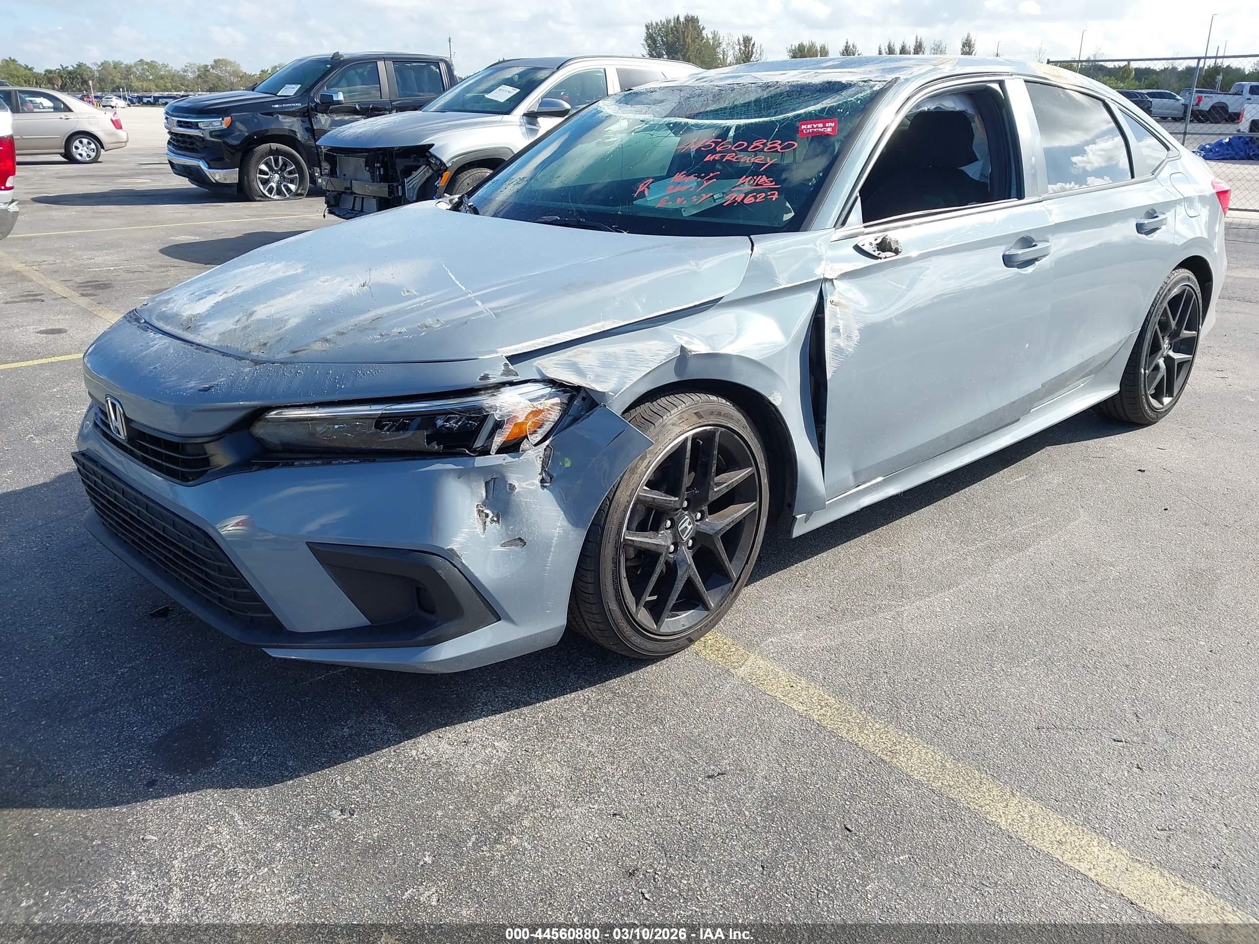 HONDA CIVIC image 6