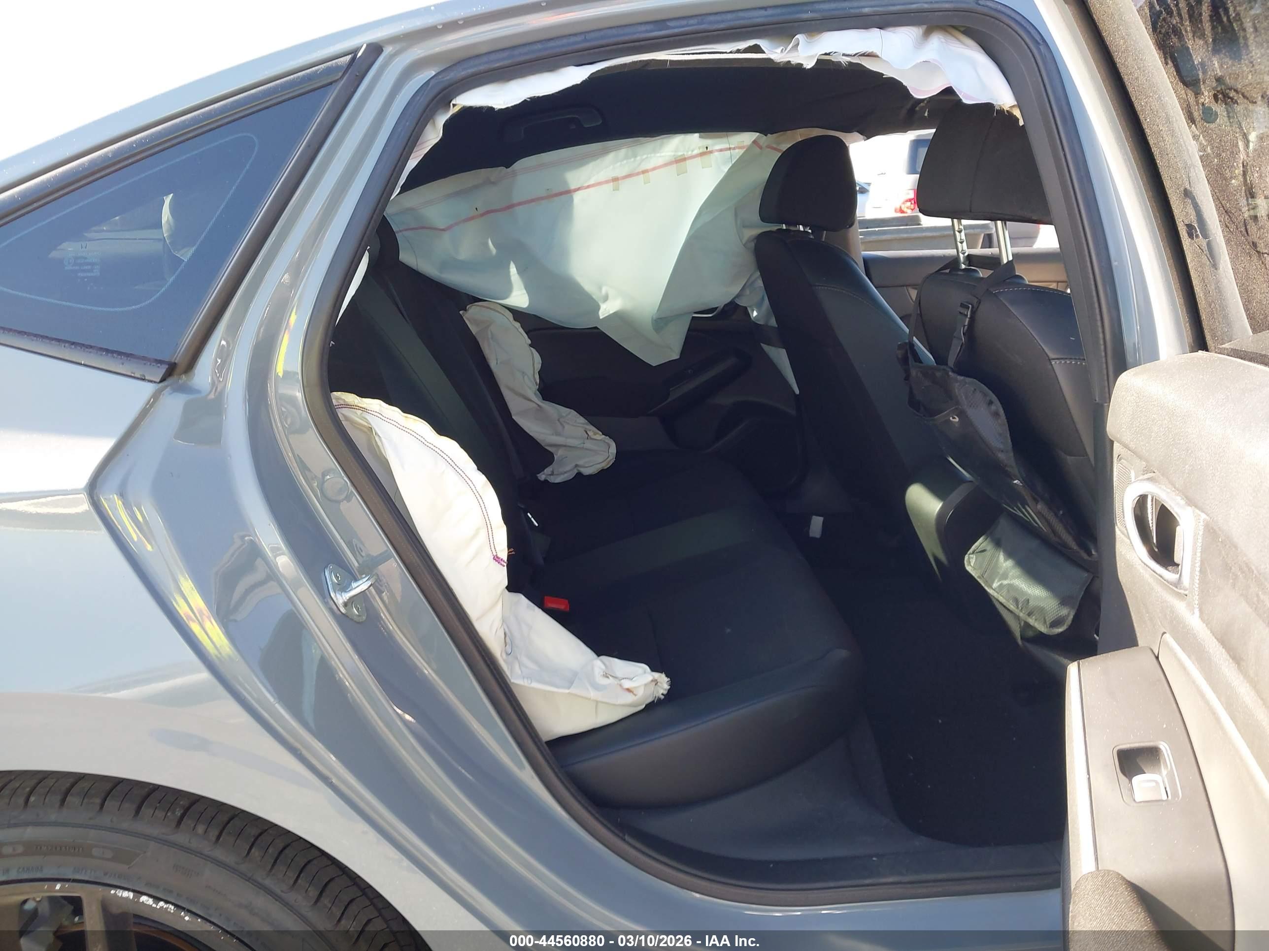 HONDA CIVIC image 8