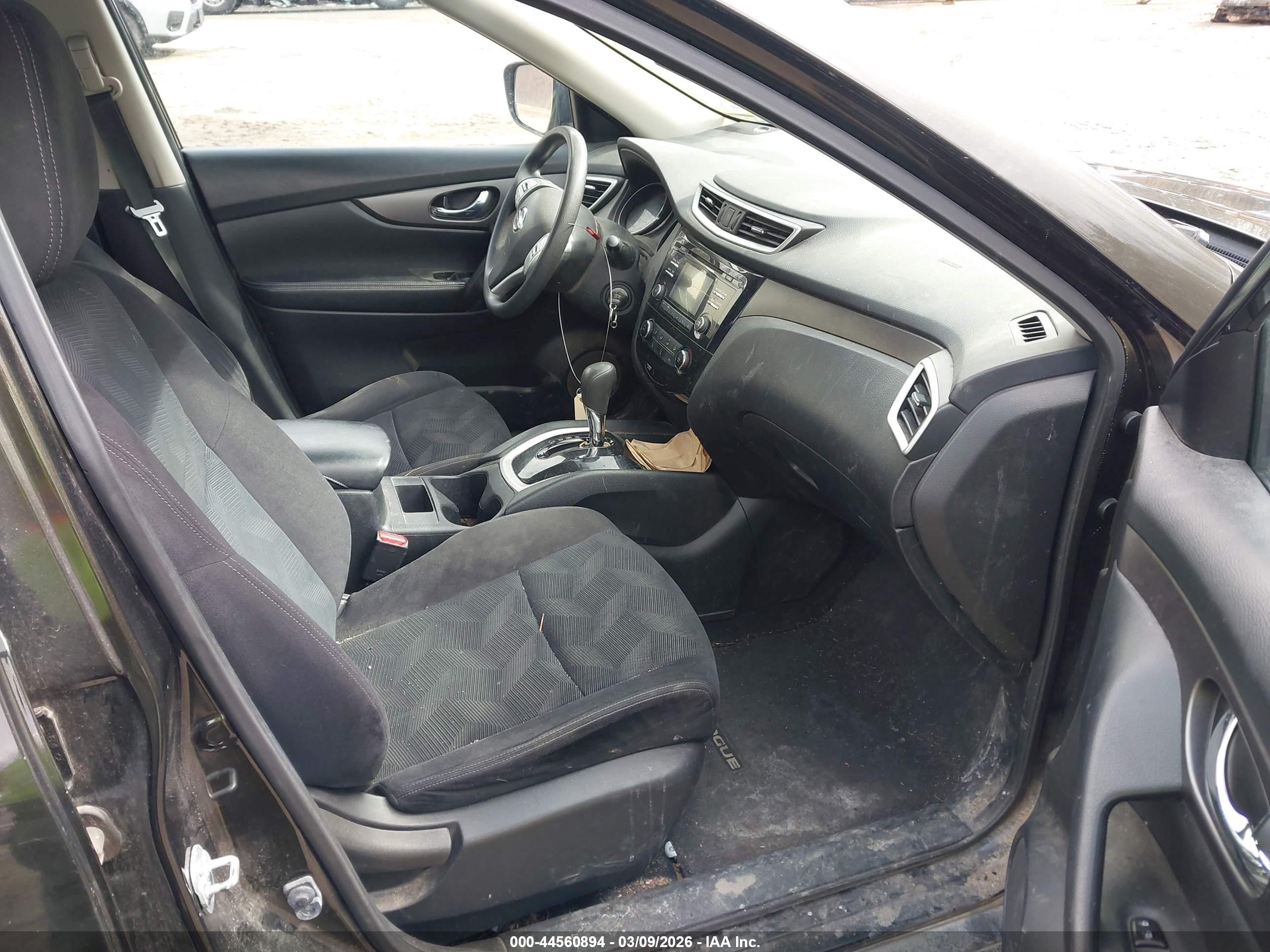 NISSAN ROGUE image 5