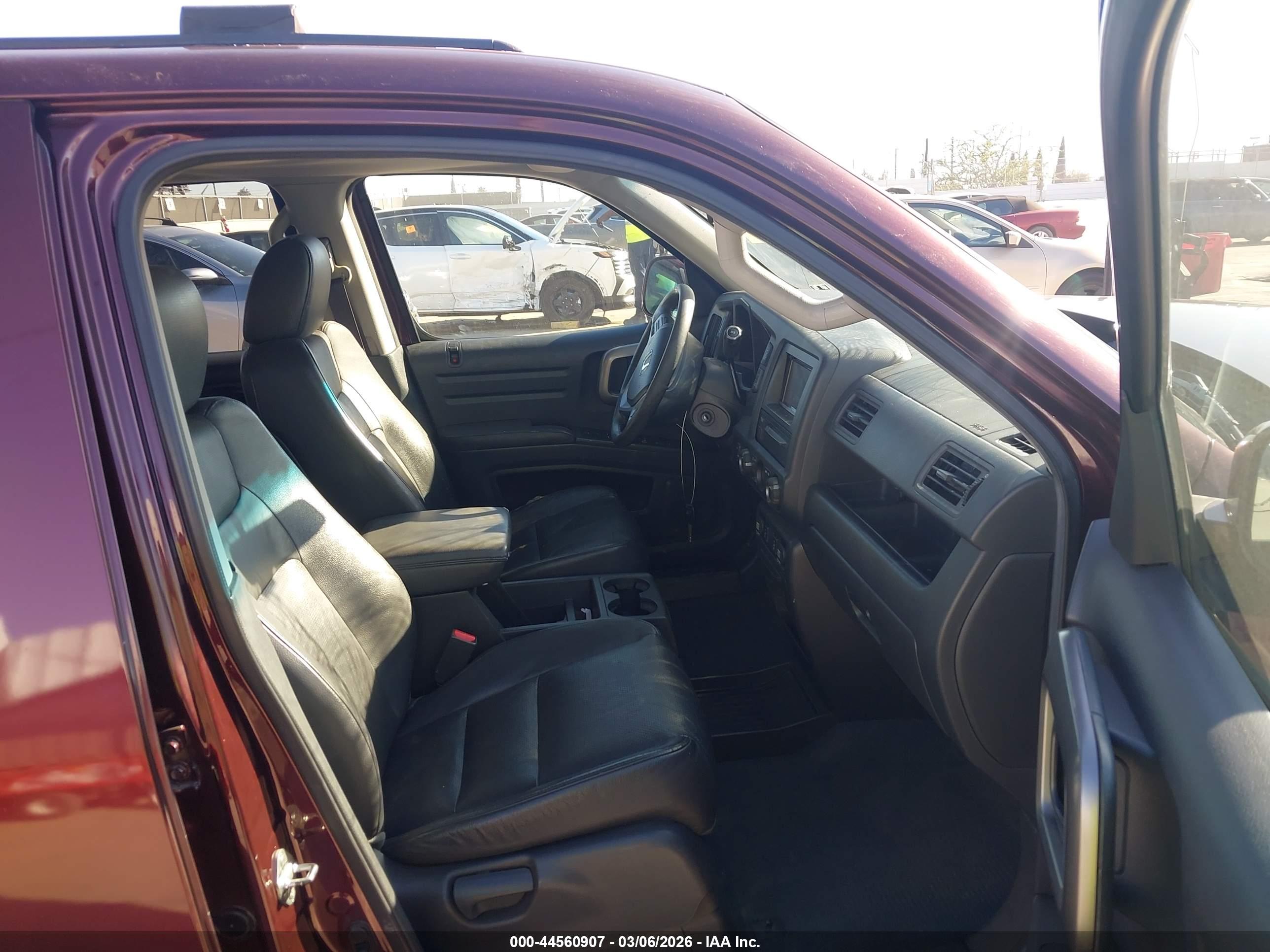 HONDA RIDGELINE image 5